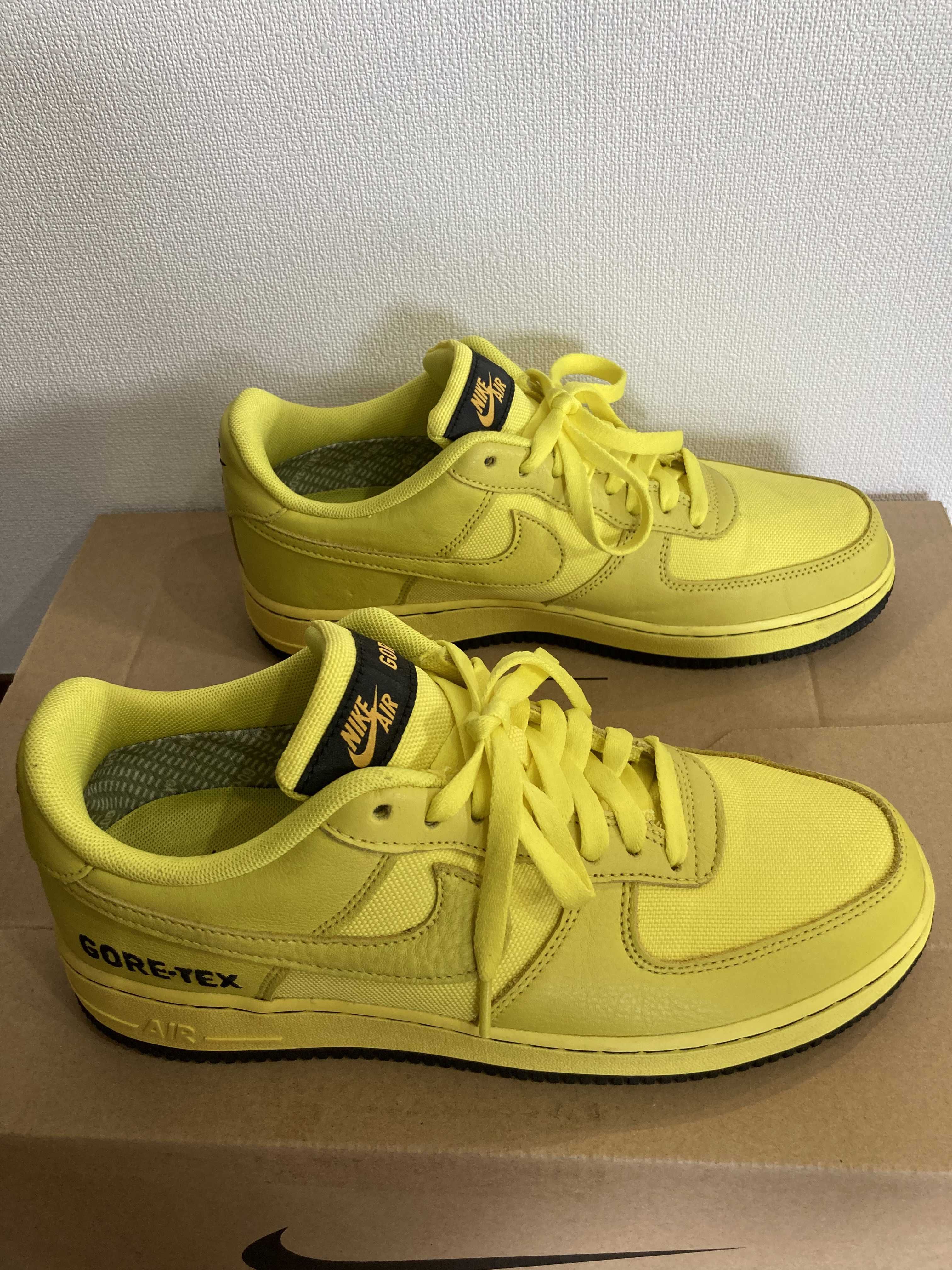 Nike Air Force 1 Low Gore-Tex "Dynamic Yellow"