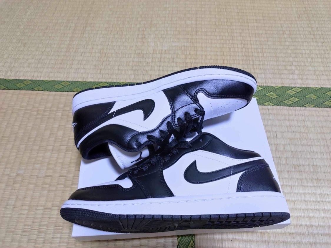 Nike Women's Air Jordan 1 Low "White/Black"