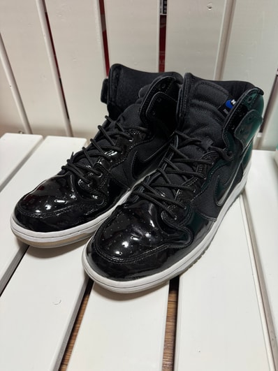 Nike SB Dunk High "Space Jam"