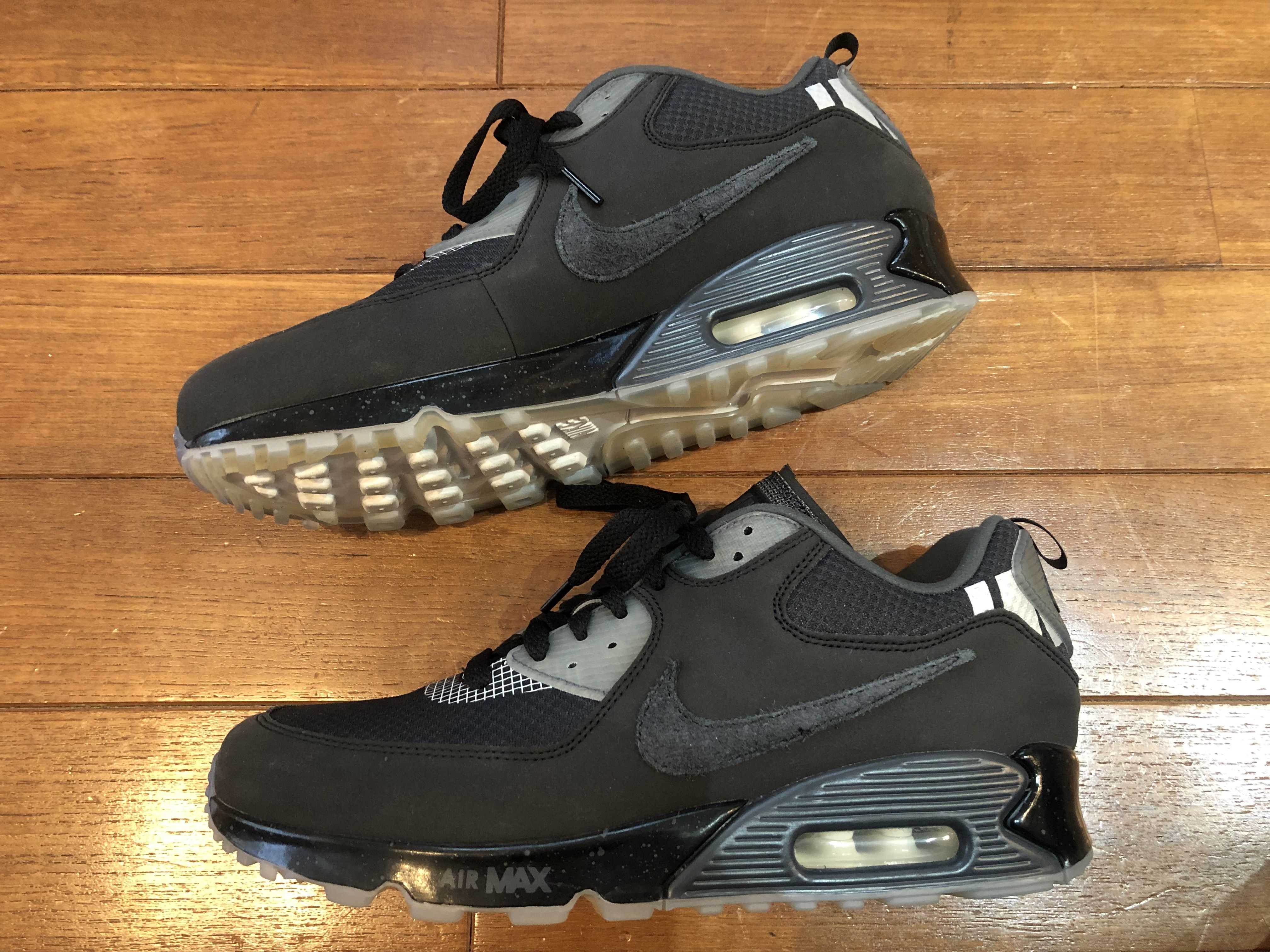 UNDEFEATED × Nike Air Max 90 "Black/Rush Pink"