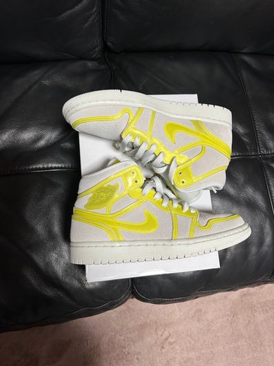 NIKE Women's AIR JORDAN 1 MID LX "OPTI YELLOW"