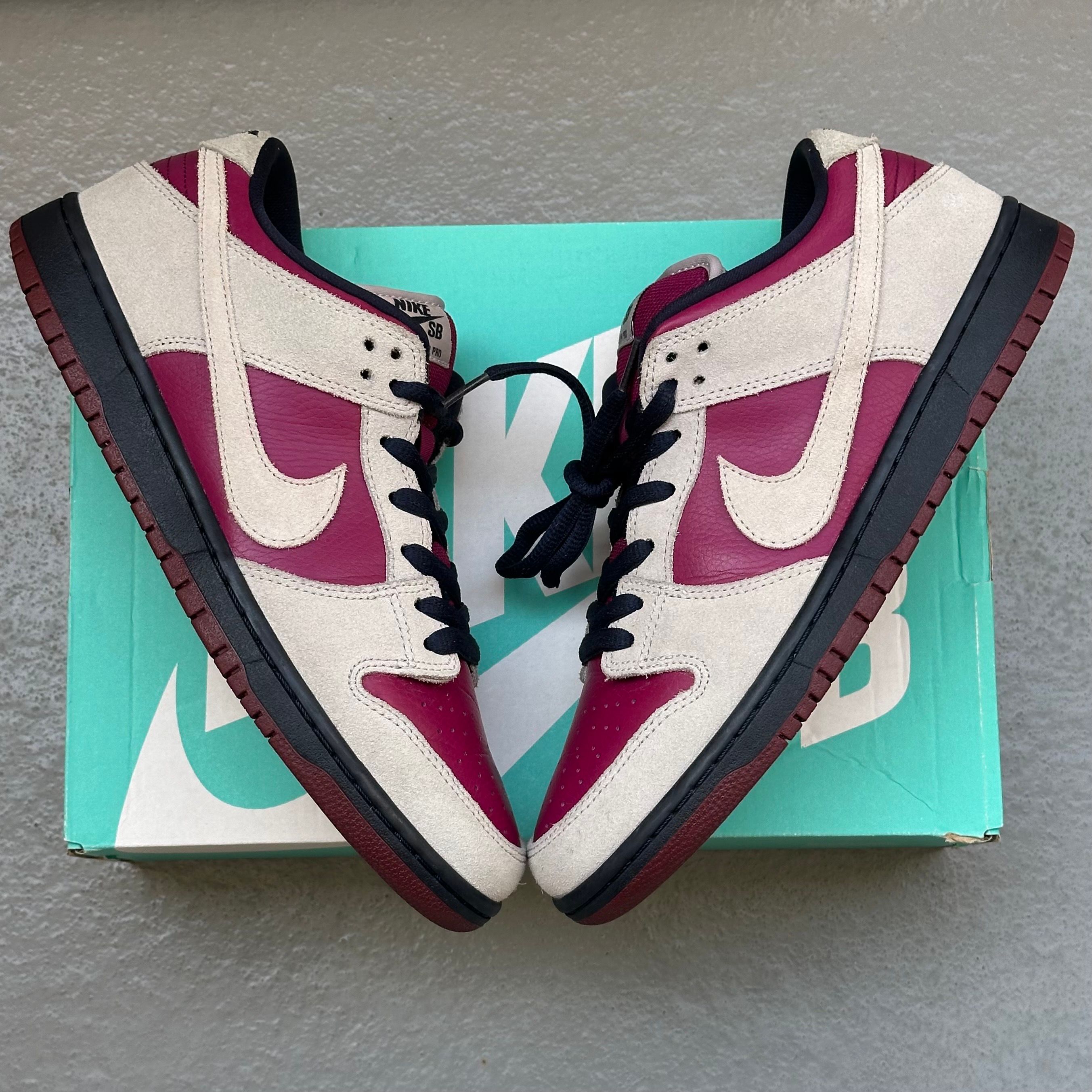 Nike SB Dunk Low Pro  