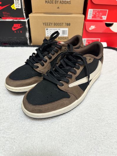 Travis Scott × Nike Air Jordan 1 Low OG SP-T "Black/Dark Mocha"