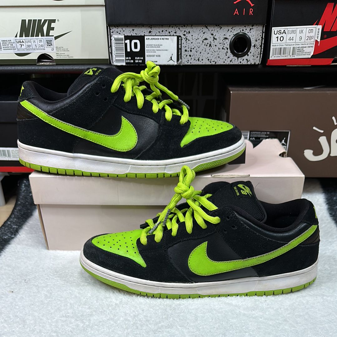 Nike SB Dunk Low 