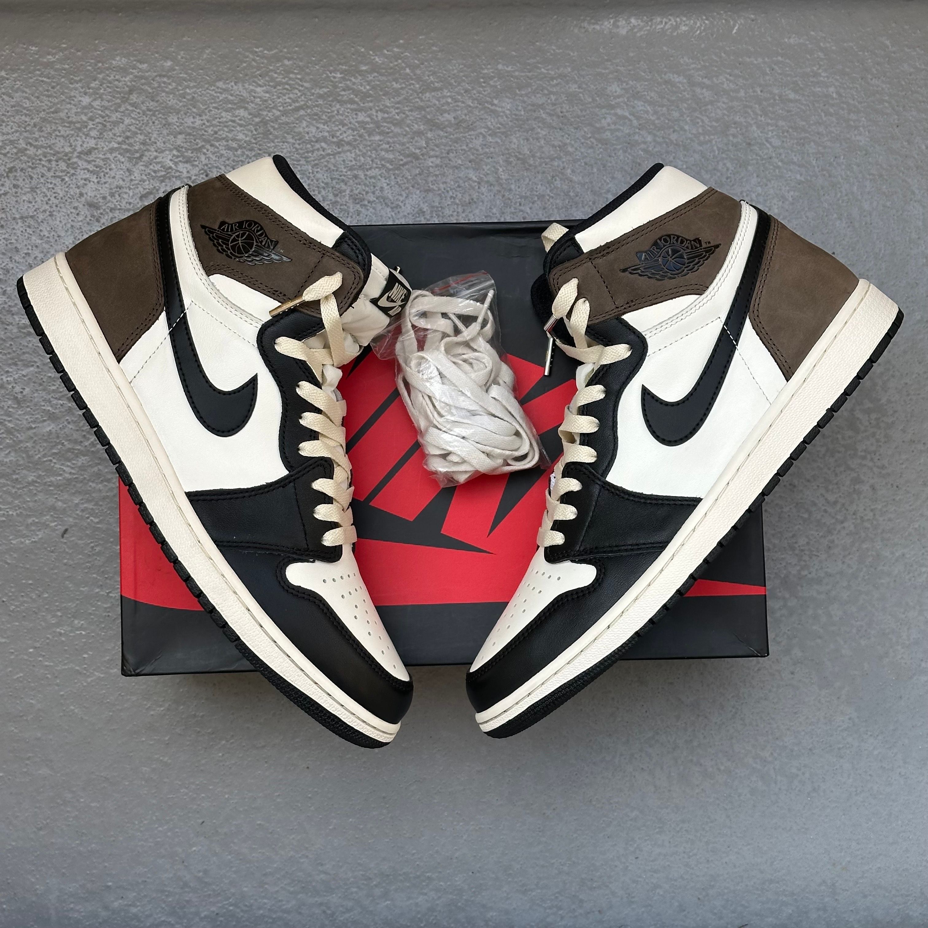 Nike Air Jordan 1 High OG "Sail/Dark Mocha/Black"