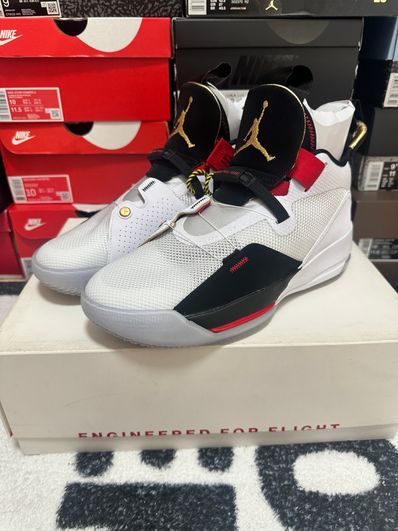 Nike Air Jordan 33 "Future Flight"