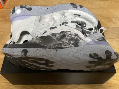 KENDRICK LAMAR×NIKE REACT ELEMENT 55 "PURE PLATINUM/CLEAR-WOLF GREY-BLACK"