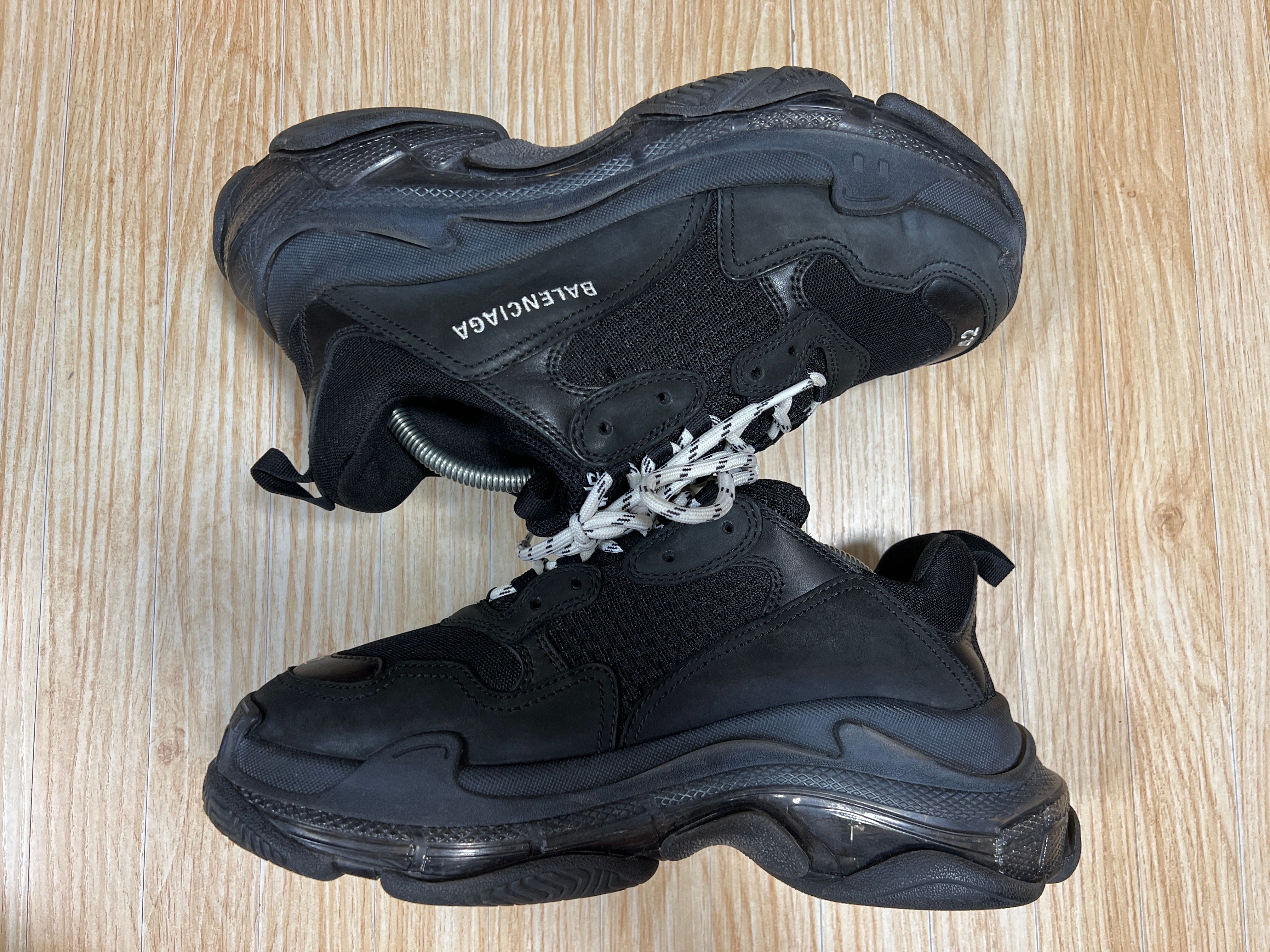 BALENCIAGA Triple S Clear Sole "Black"