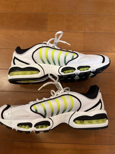 Nike air hot sale max tailwind volt