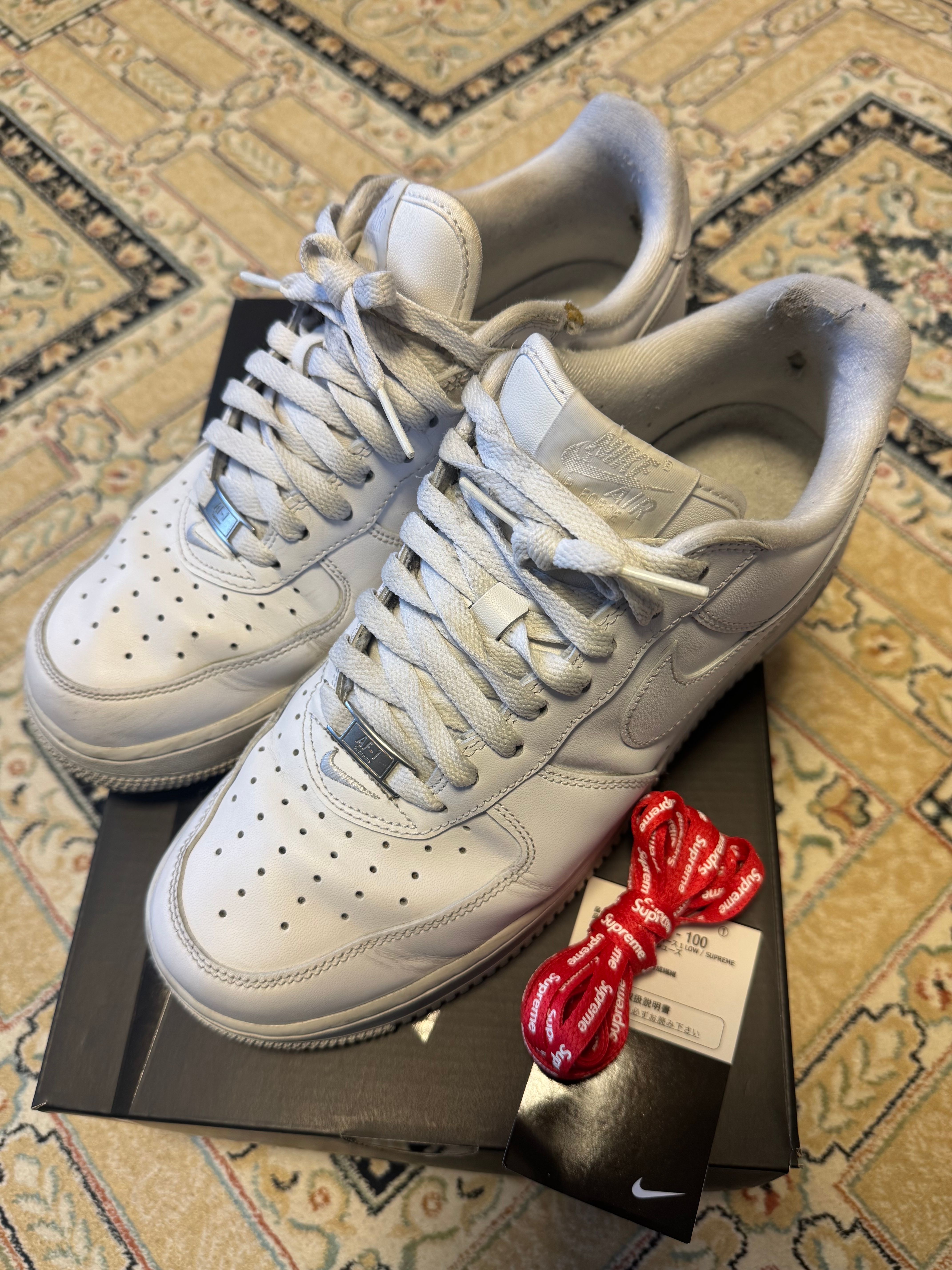 Supreme × Nike Air Force 1 Low "White"