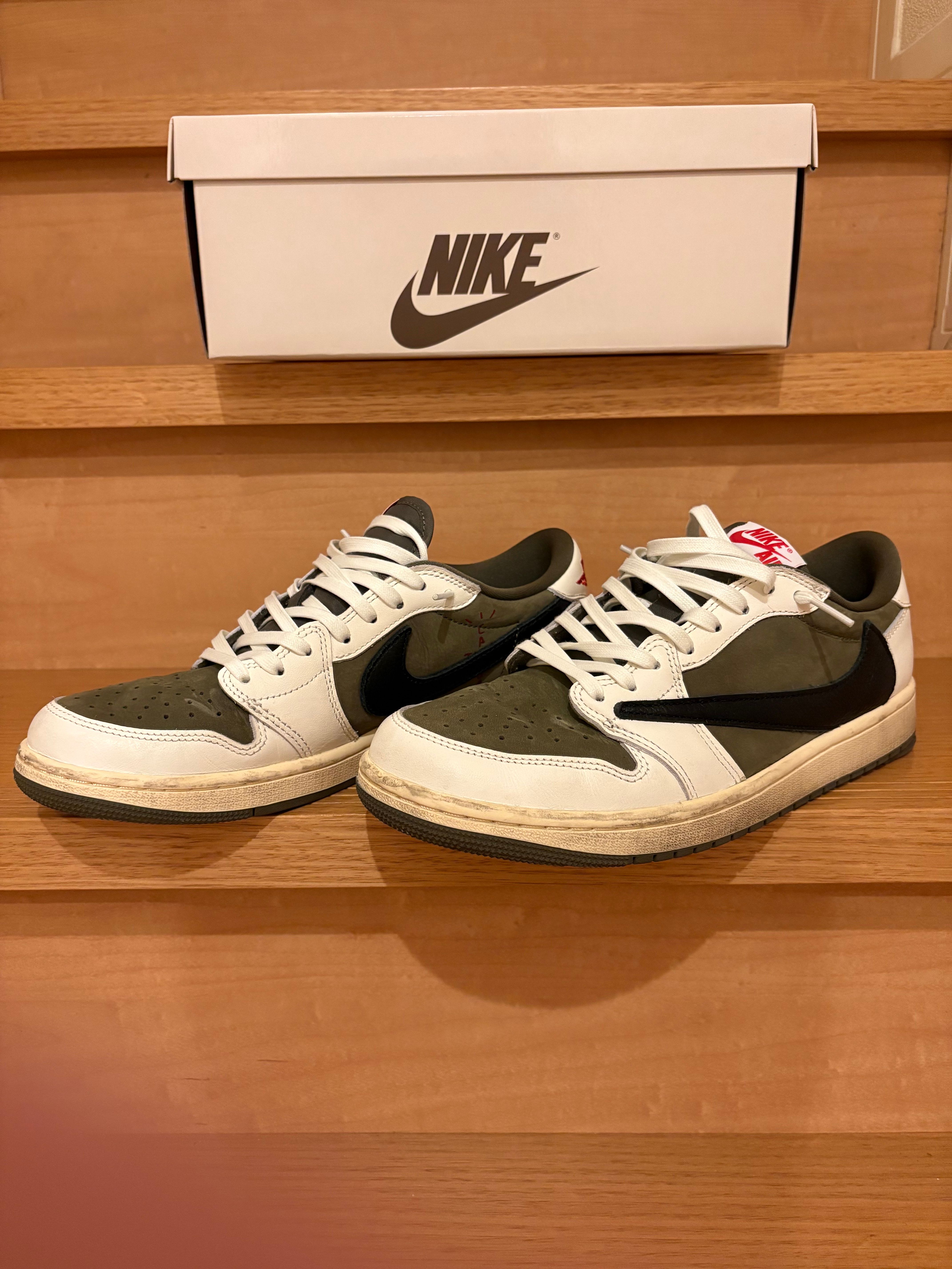Travis Scott × Nike Air Jordan 1 Low OG SP "Reverse Olive"