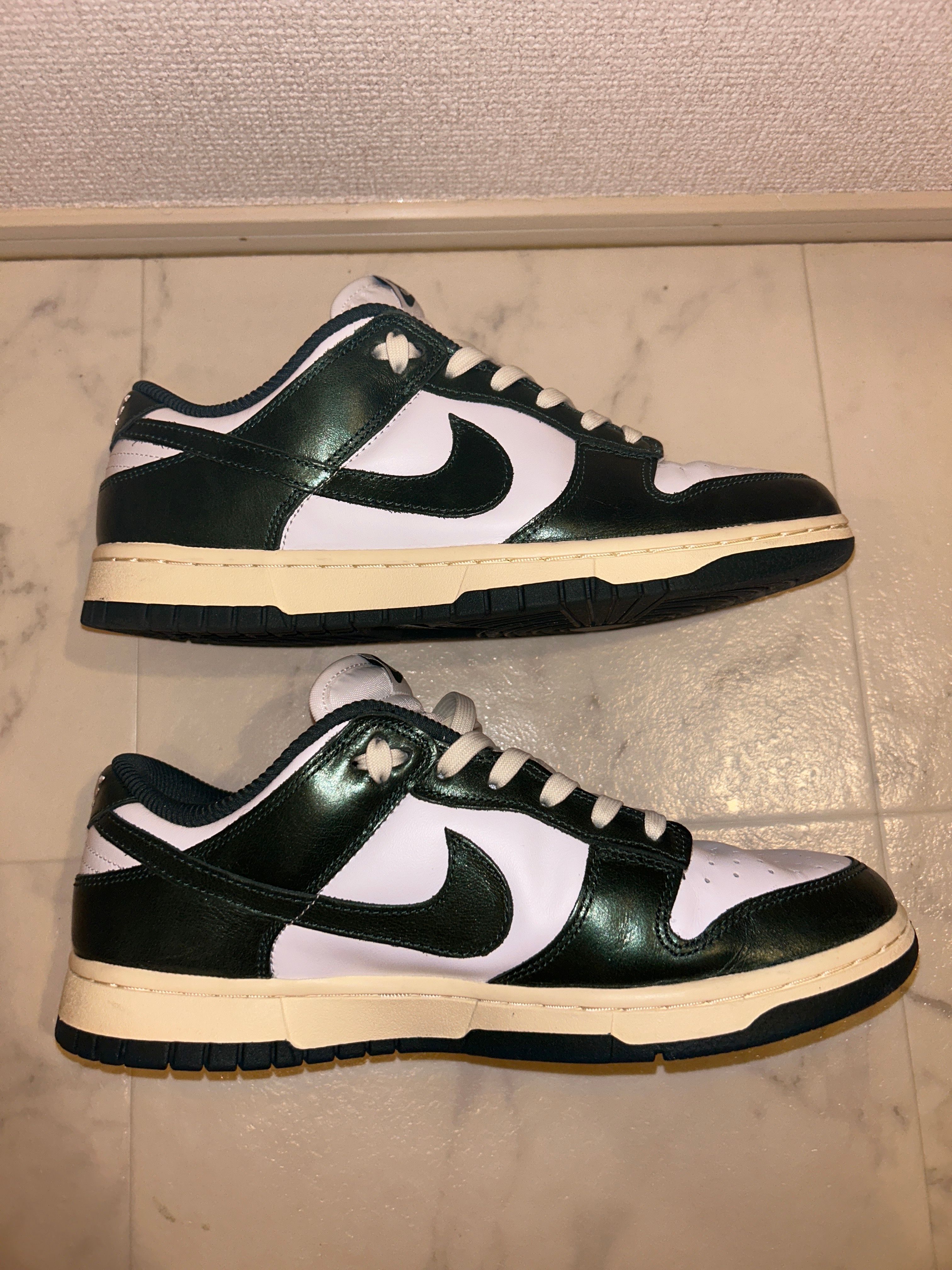Nike Women's Dunk Low "Vintage Green"