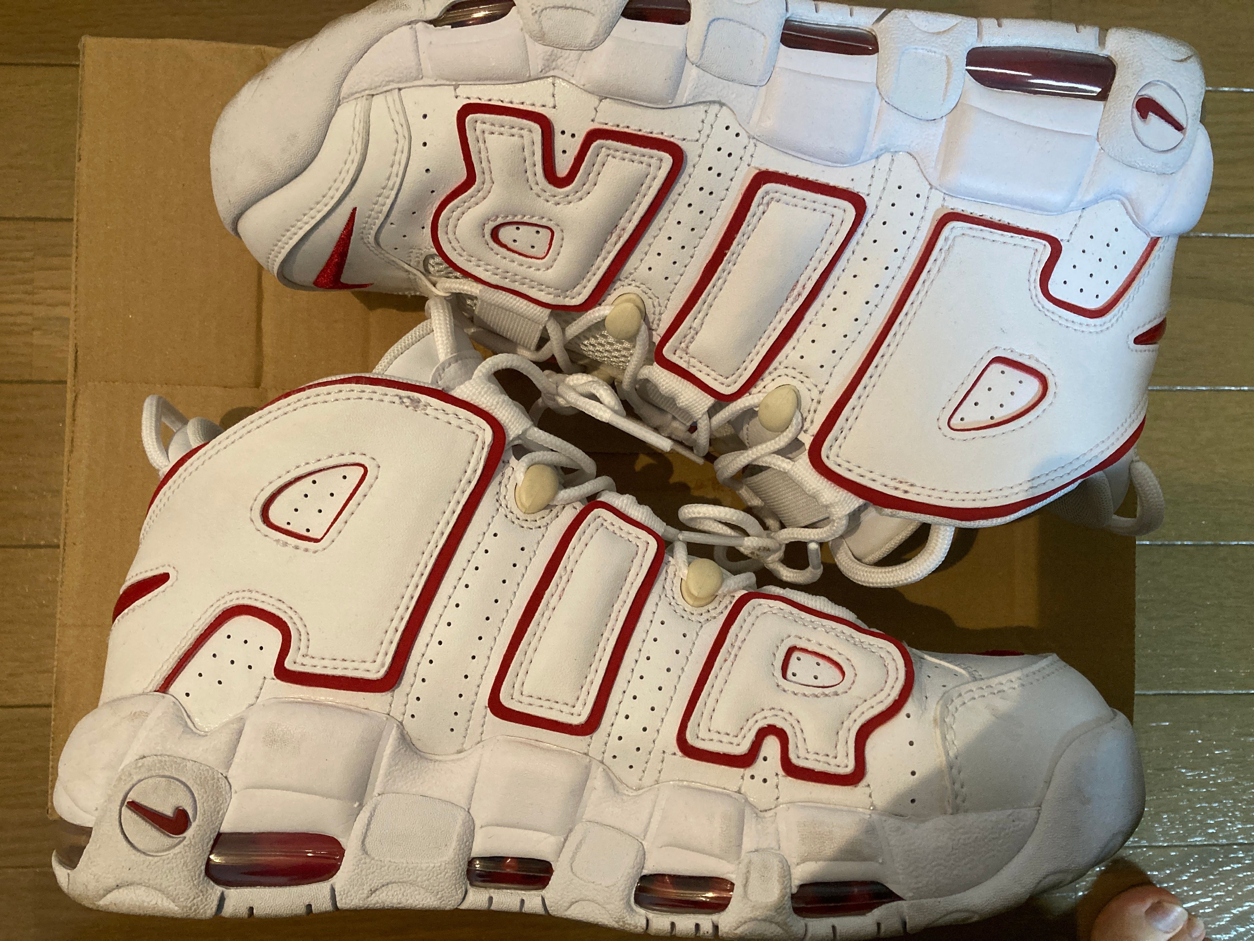 NIKE AIR MORE UPTEMPO "WHITE/VARSITY RED" (2021)