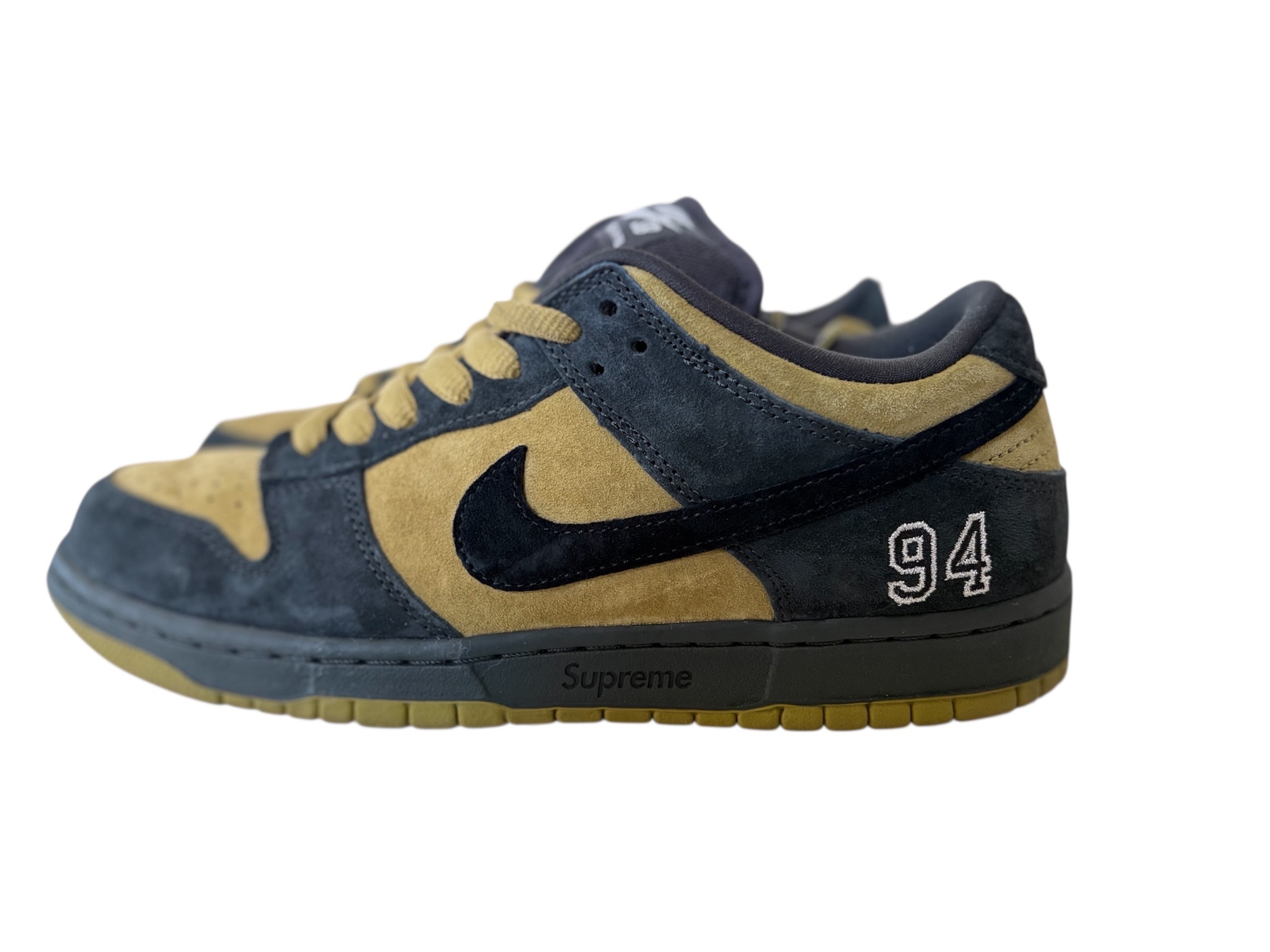 Supreme × Nike SB Dunk Low "Camper Green" (Asia Exclusive) (25FW Week2)