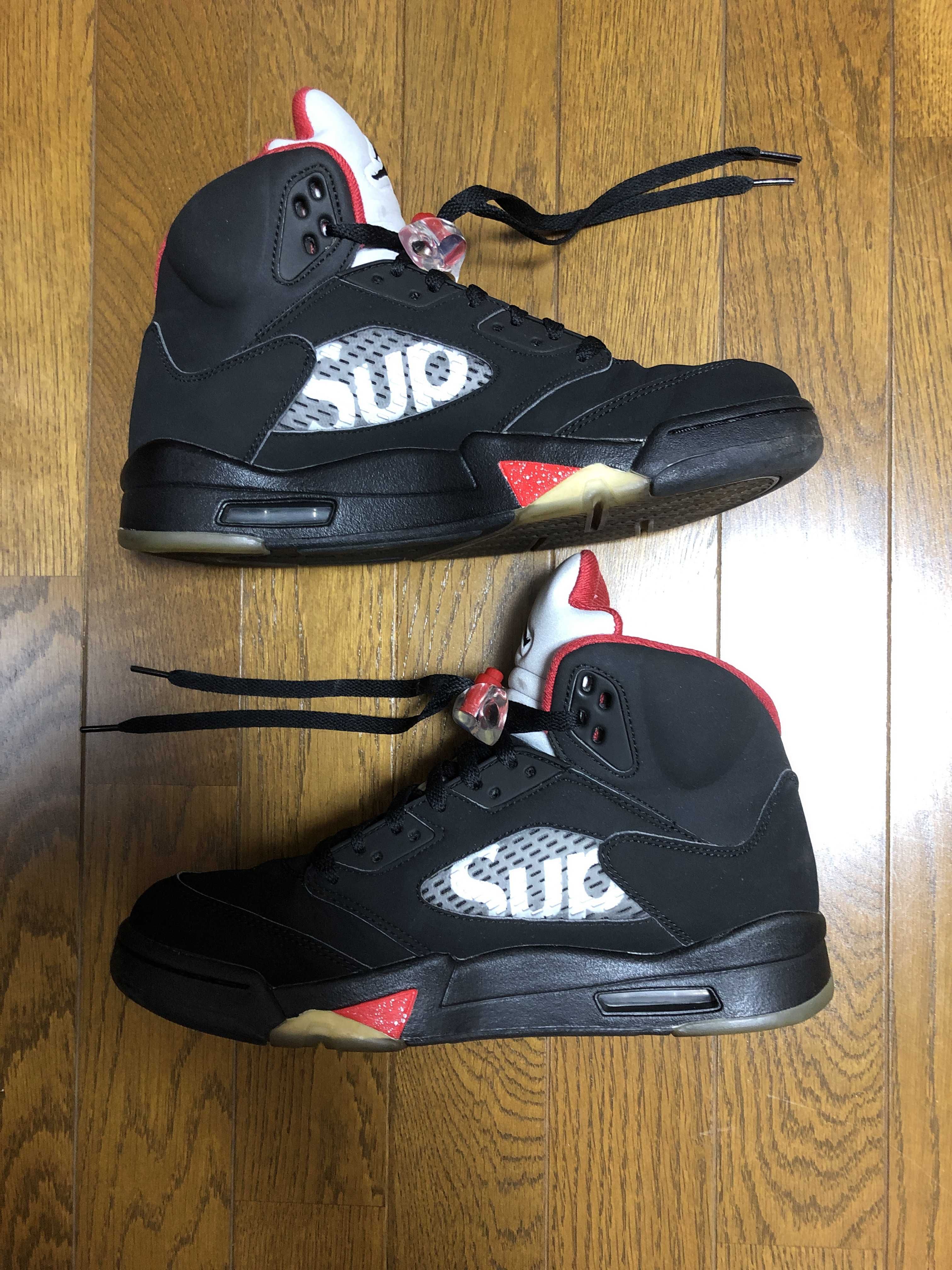 Supreme × Nike Air Jordan 5 Retro "Black"