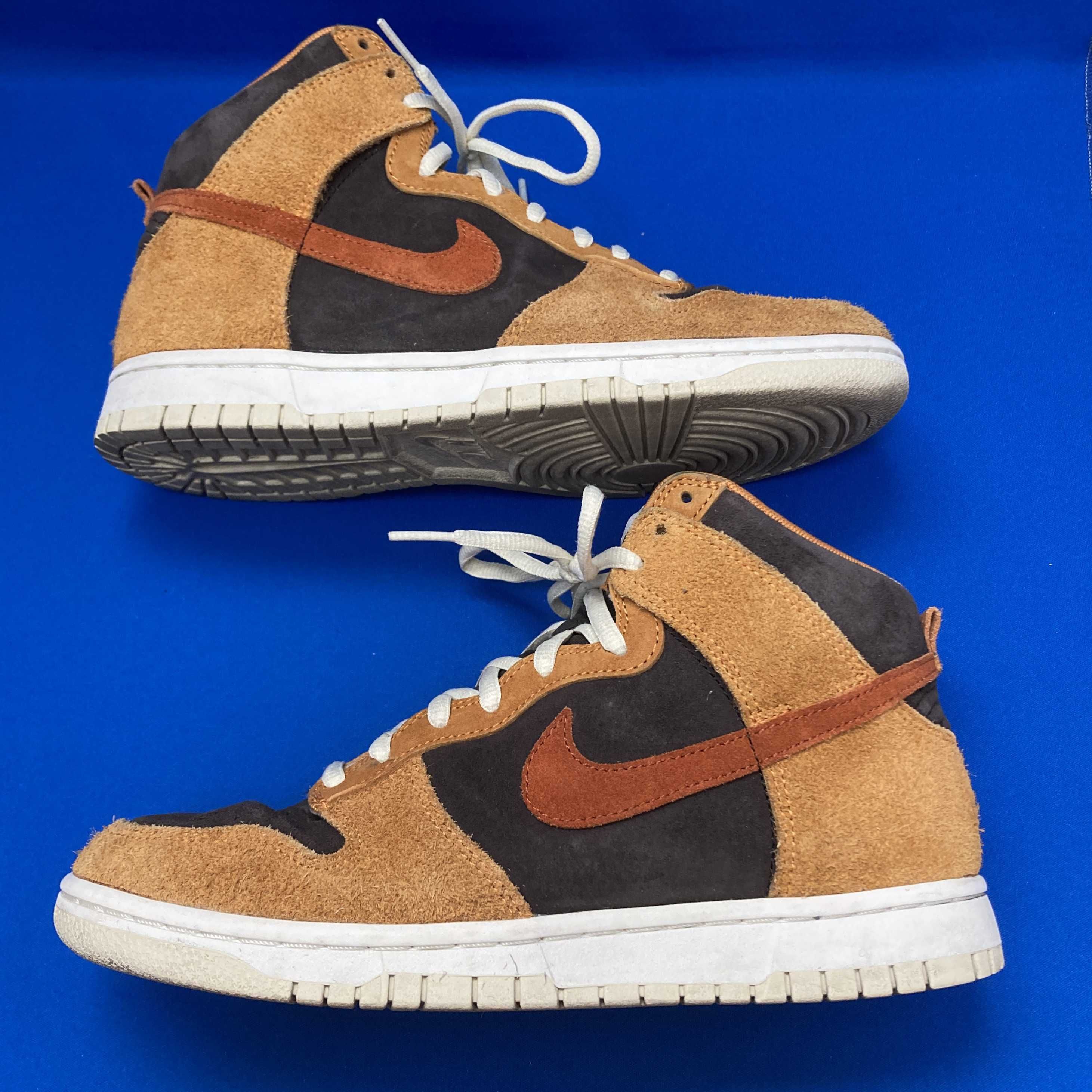 NIKE DUNK HIGH PRM "DARK CURRY"