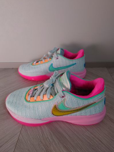 取り扱い不可:Nike Lebron XX EP