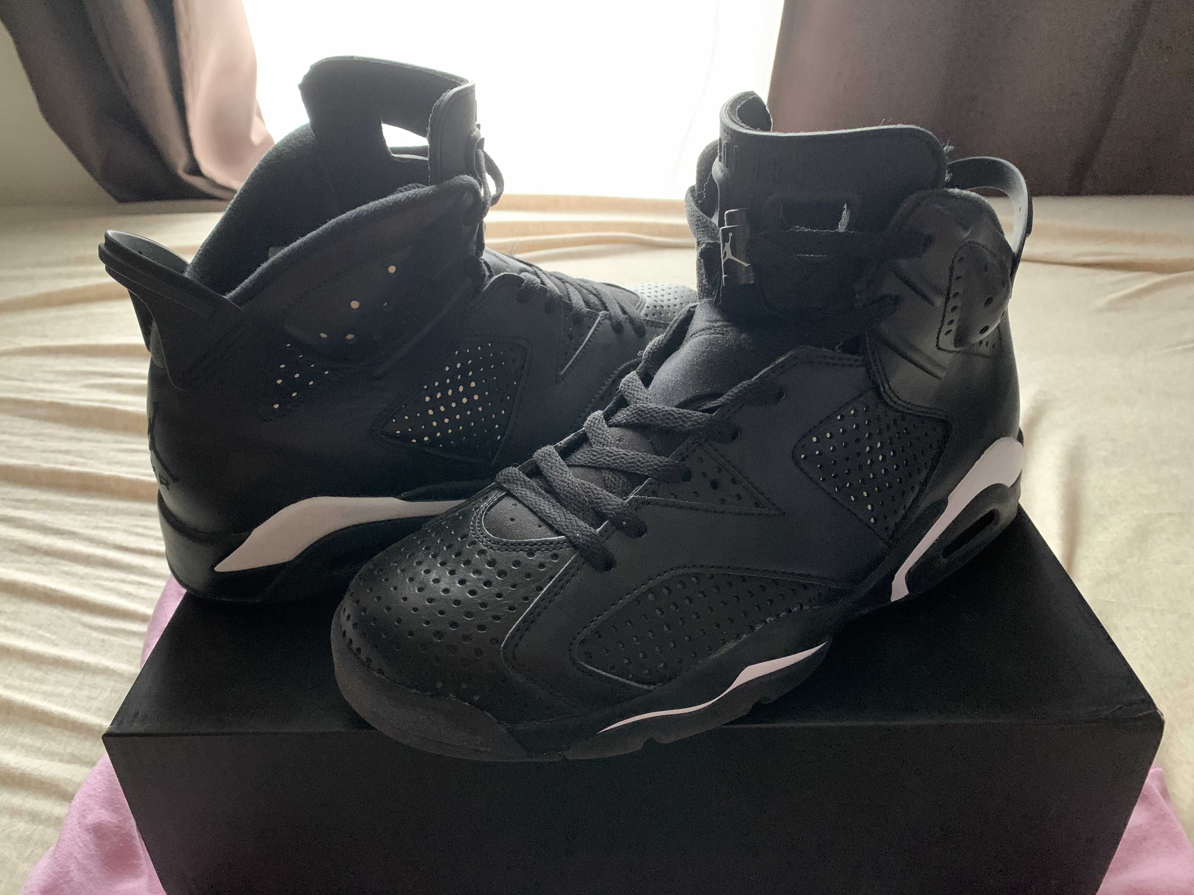 NIKE AIR JORDAN 6 RETRO "BLACK CAT"