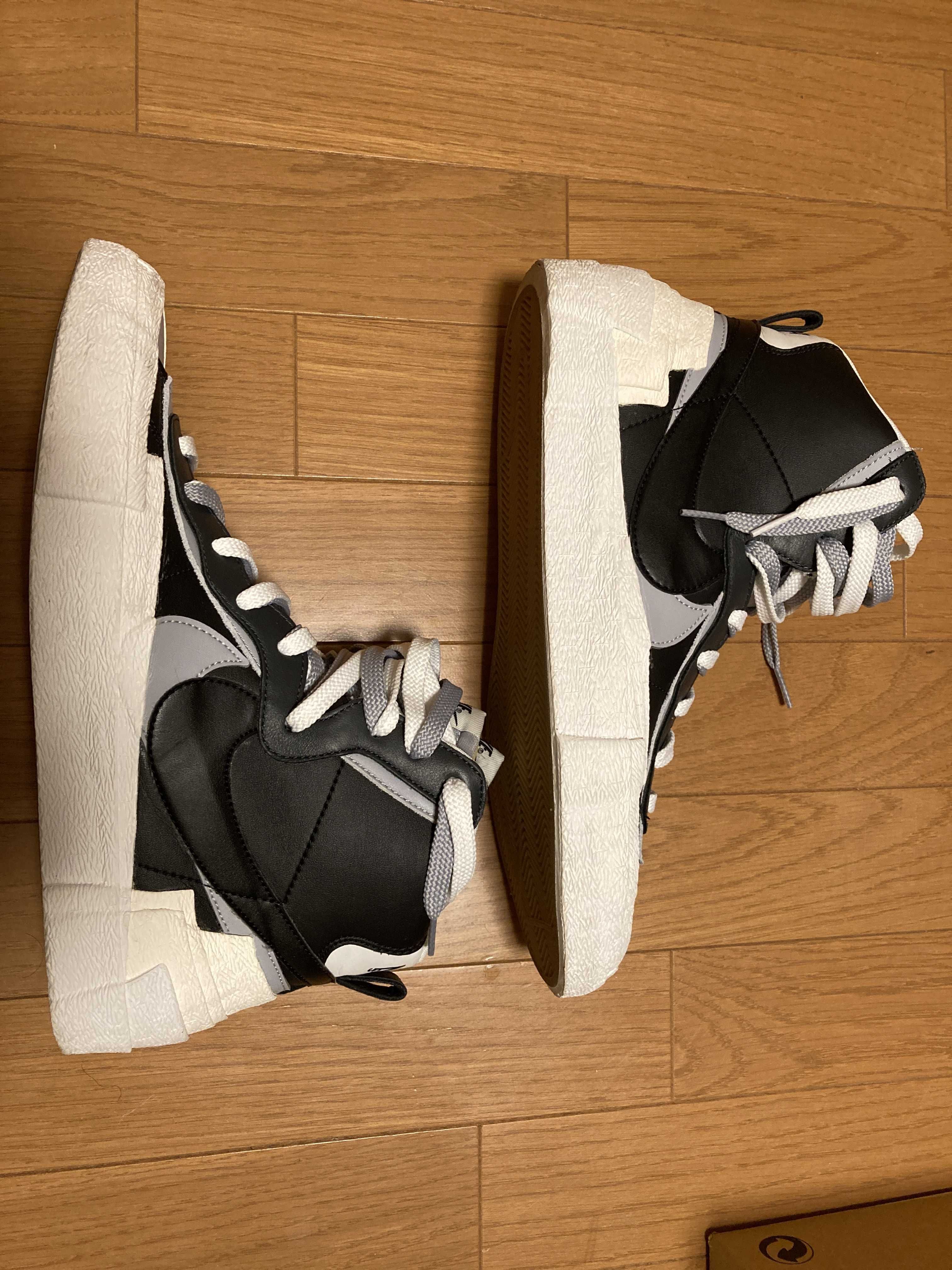 sacai × NIKE BLAZER MID "BLACK/WOLF GREY/WHITE"