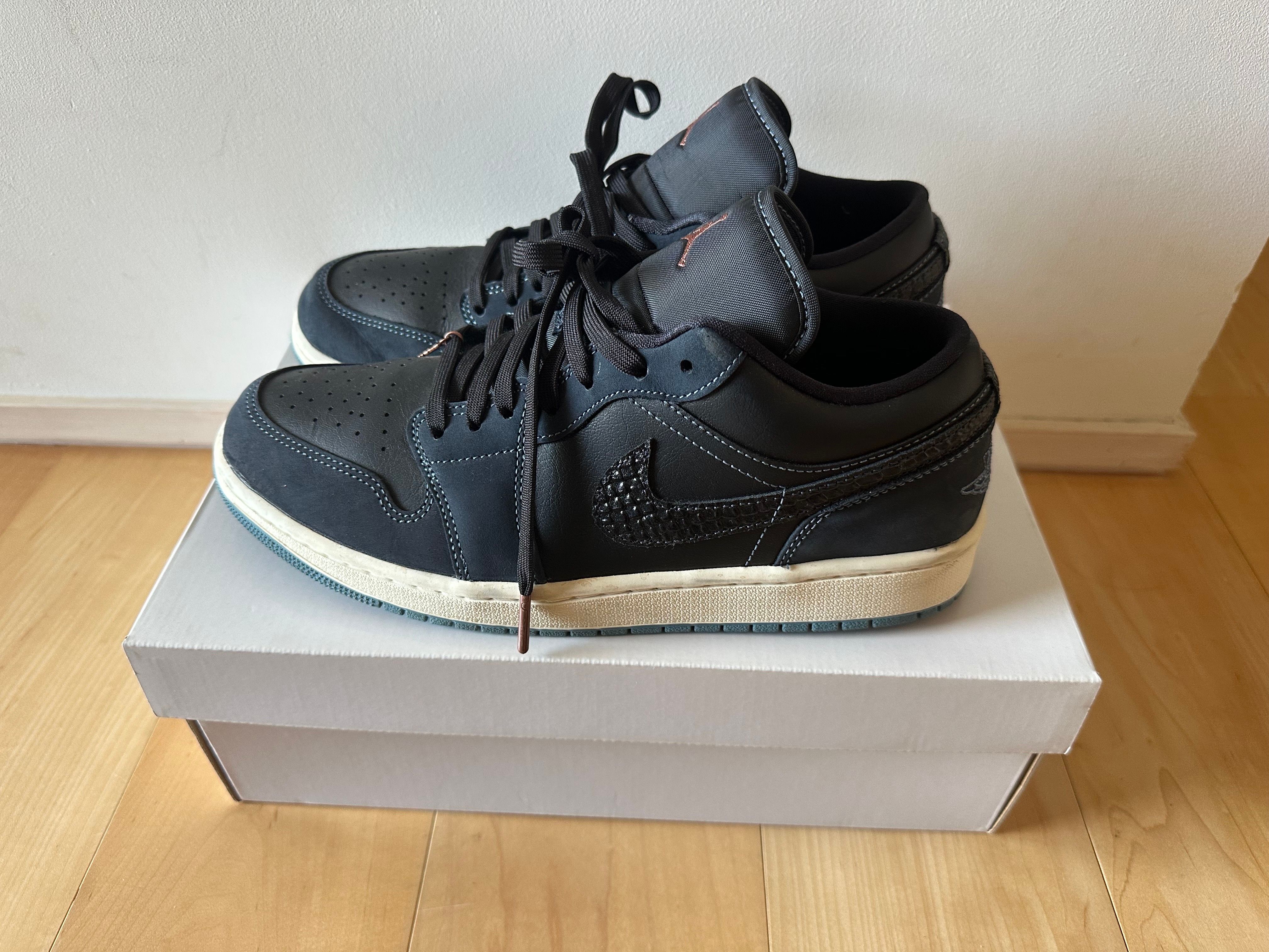 Nike Women's Air Jordan 1 Low "Navy/Black Snakeskin"