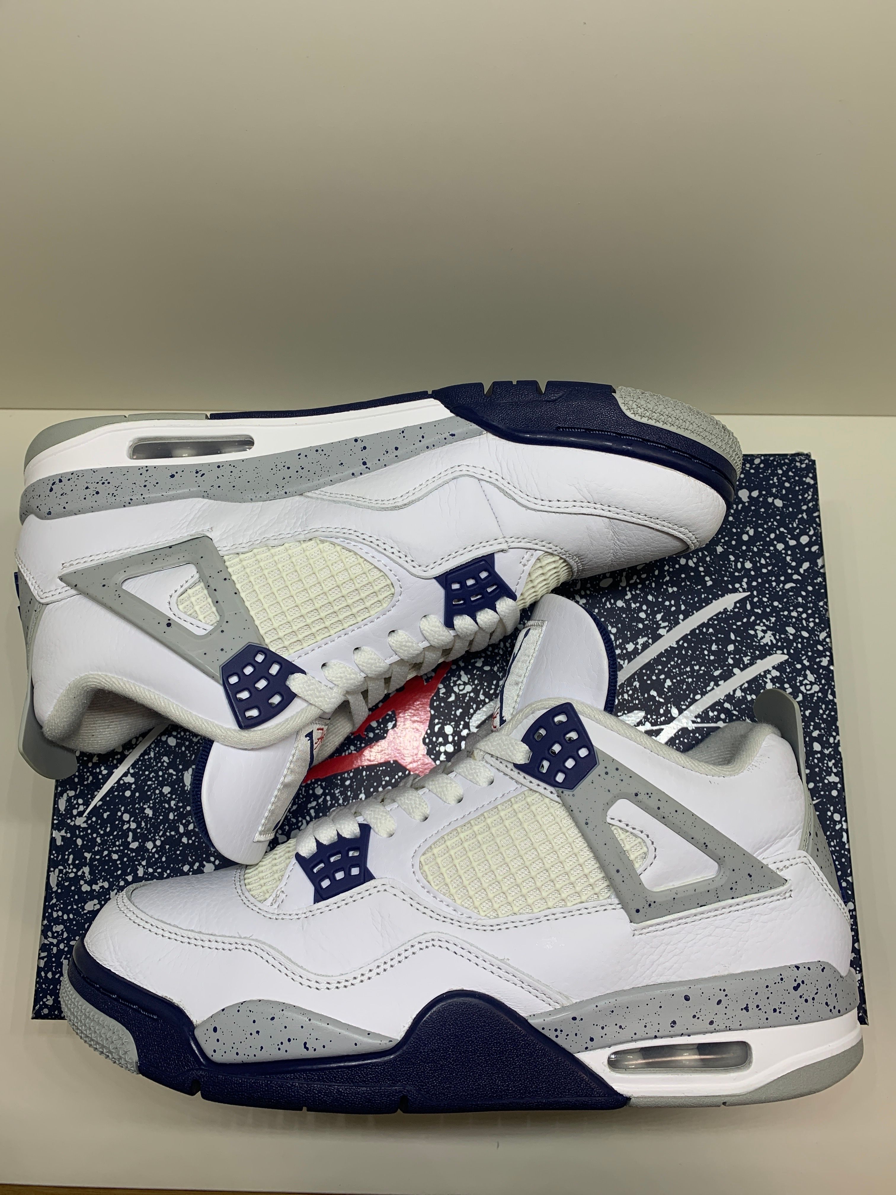 Nike Air Jordan 4 "Midnight Navy"