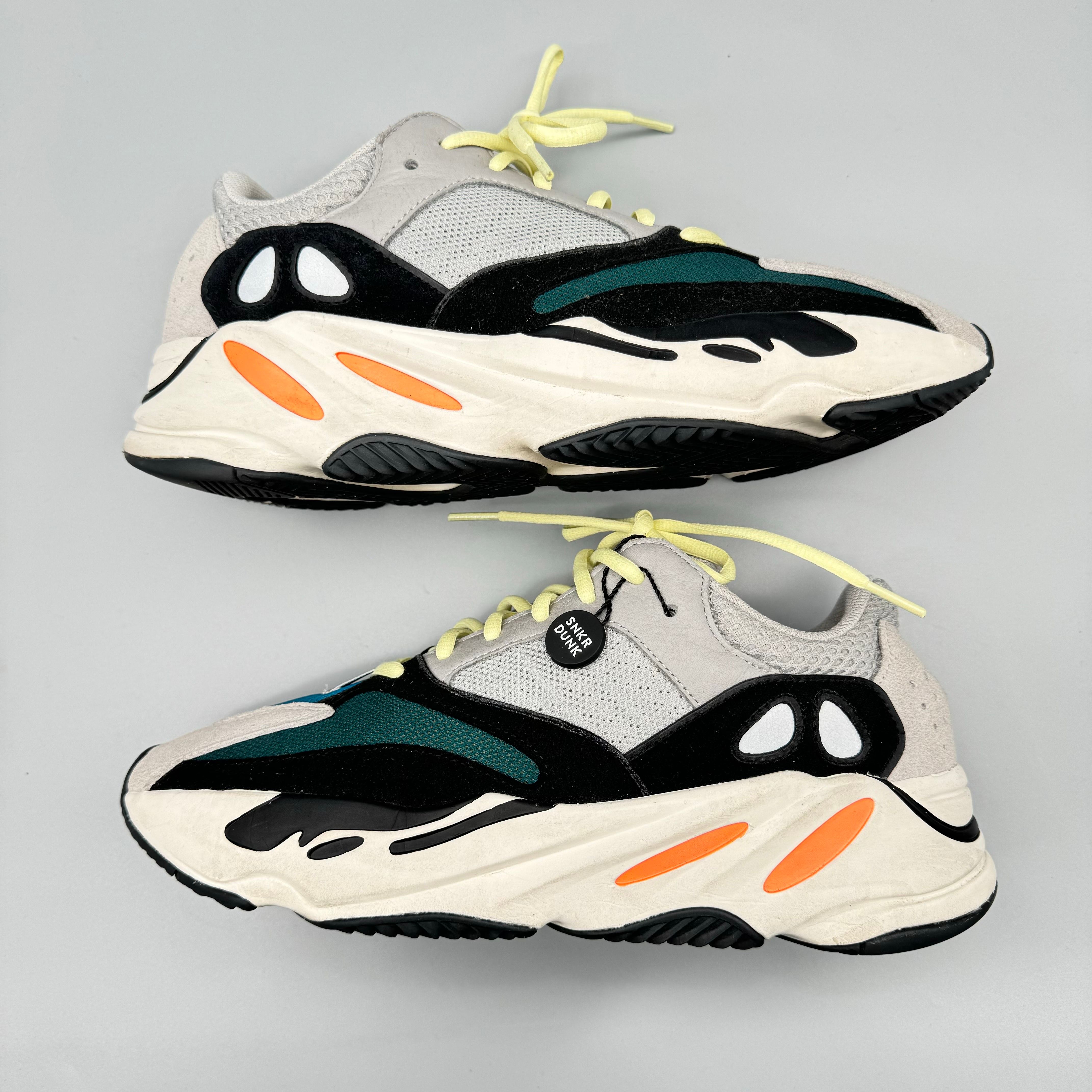 adidas YEEZY Boost 700 "Wave Runner"