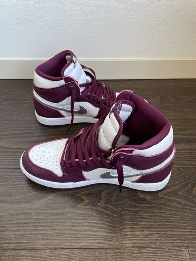 Nike Air Jordan 1 High OG "Bordeaux"