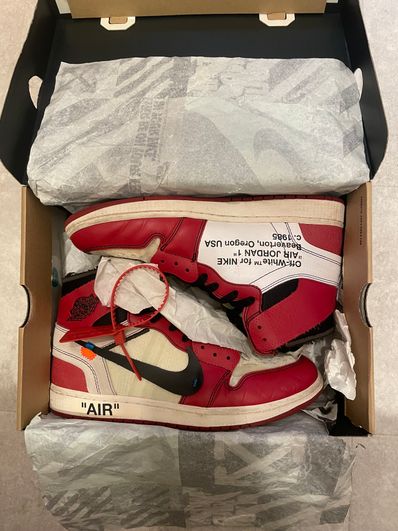 Off-White × Nike Air Jordan 1 Retro High The Ten "Chicago"