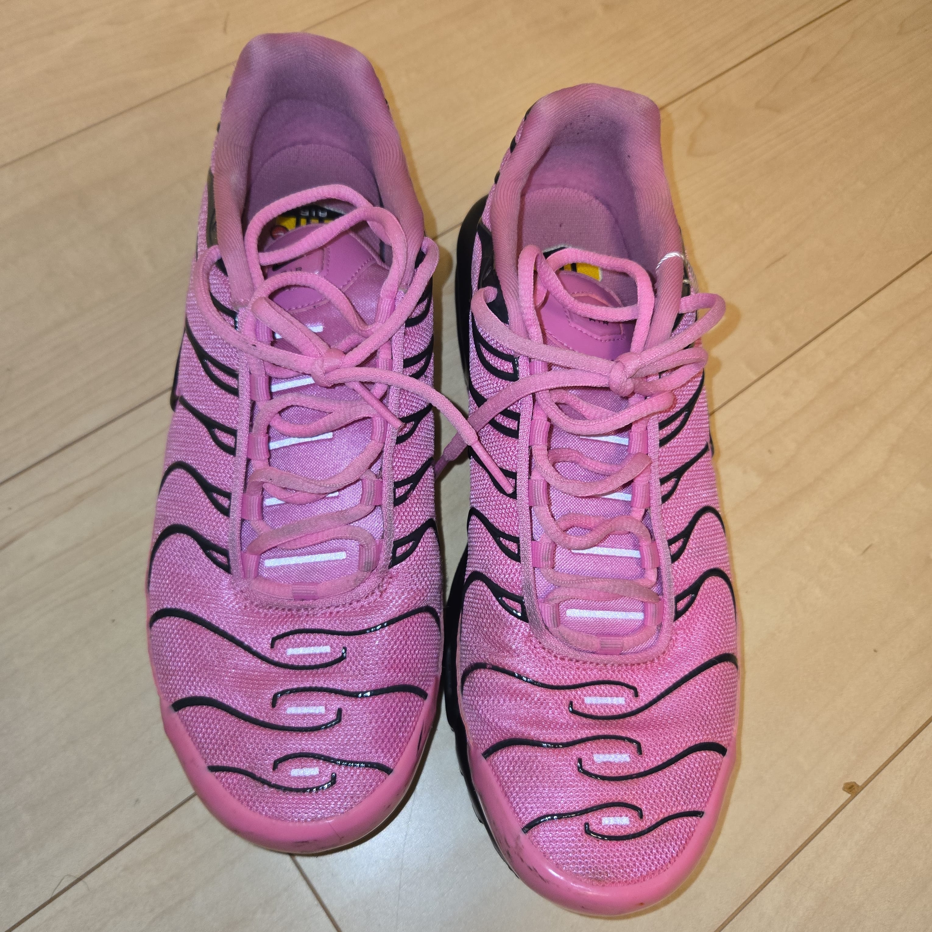 Nike Women's Air Max Plus "Black Pink"