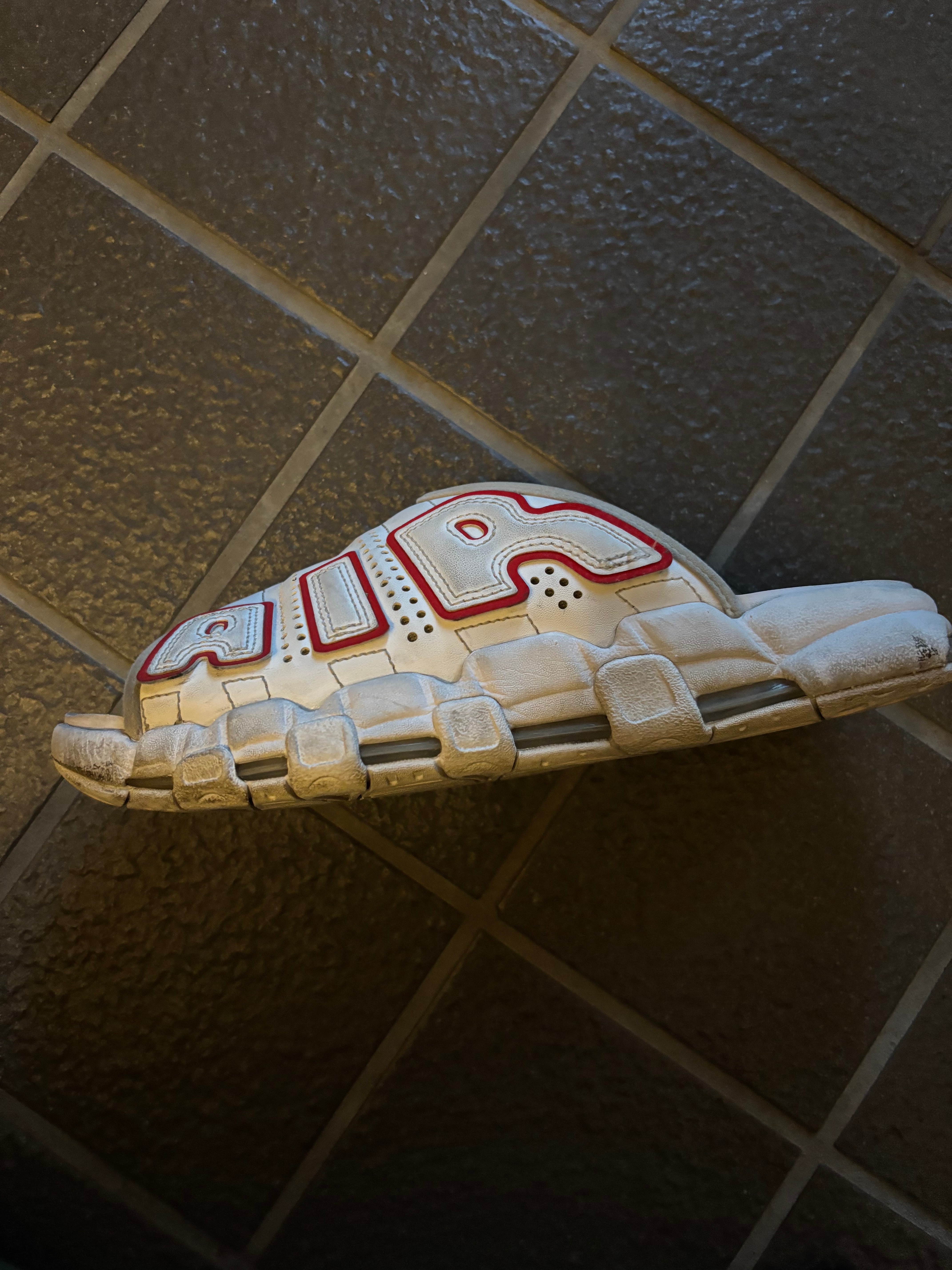 Nike Air More Uptempo Slide "White and University Red"