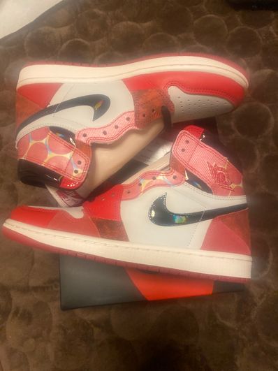 Spider-Man × Nike Air Jordan 1 Retro High OG SP "Spider-Man: Across the Spider-Verse/University Red"