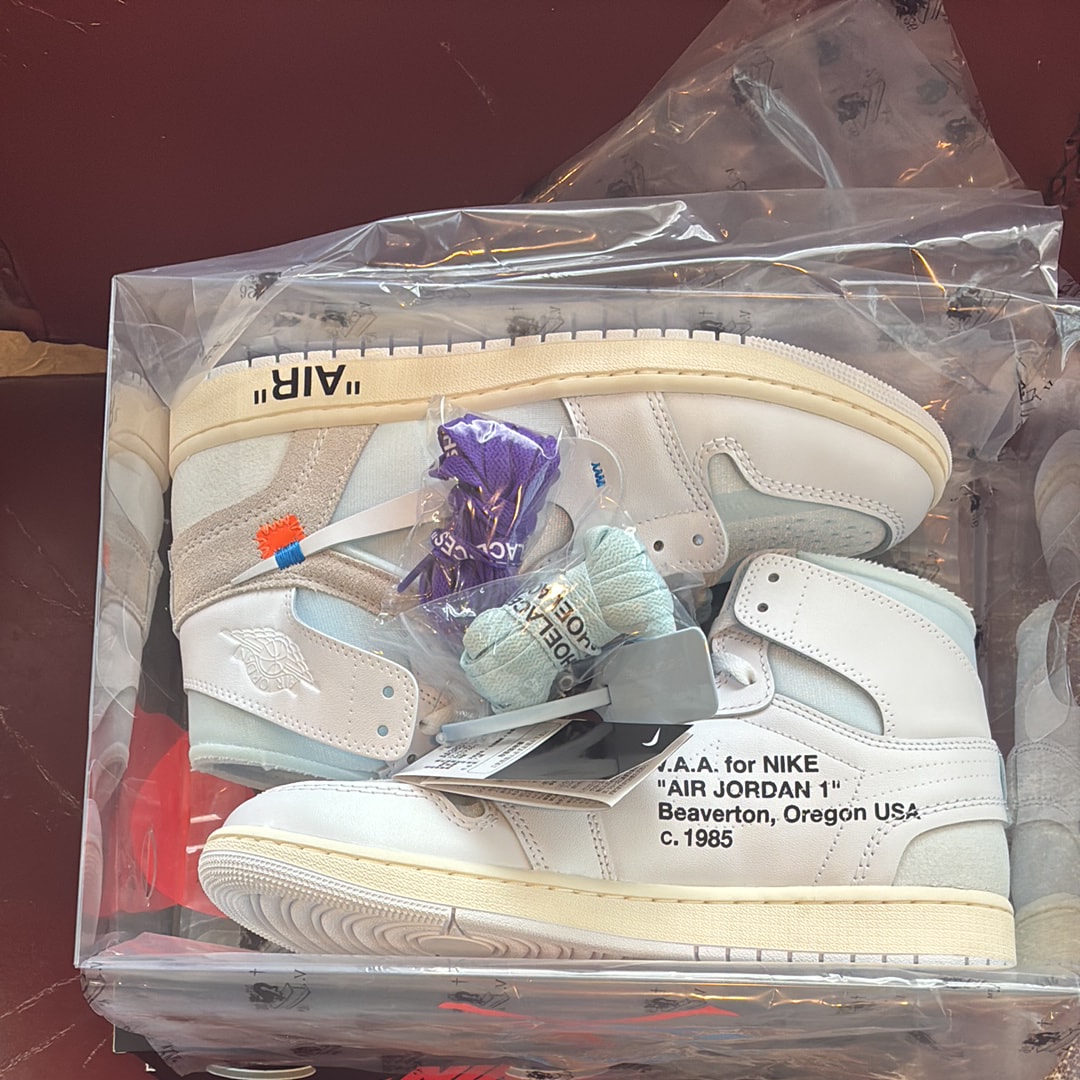 Virgil Abloh Archive (V.A.A.) × Nike Air Jordan 1 Retro High OG "Alaska"