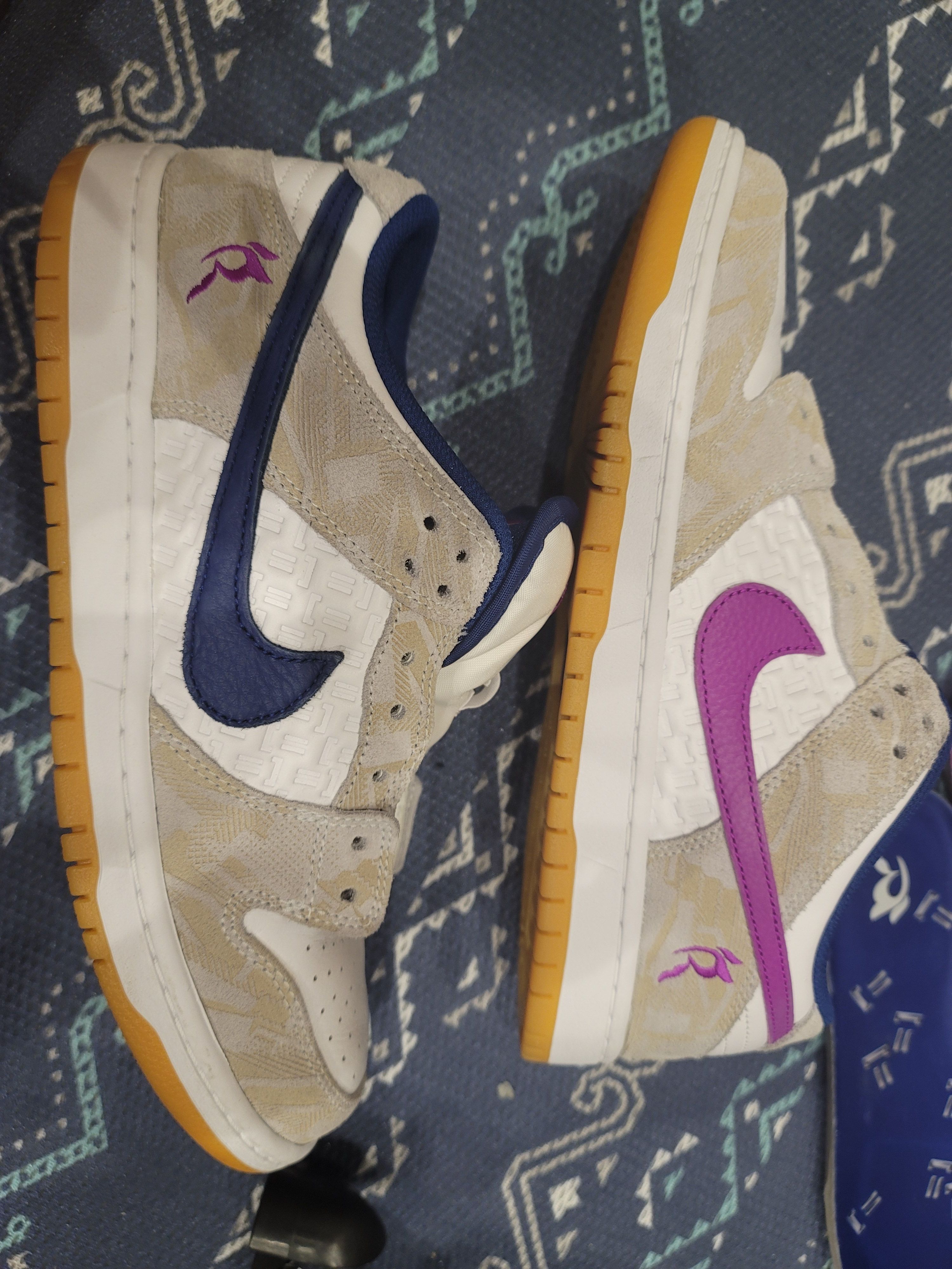 Rayssa Leal × Nike SB Dunk Low PRM "Pure Platinum and Vivid Purple"