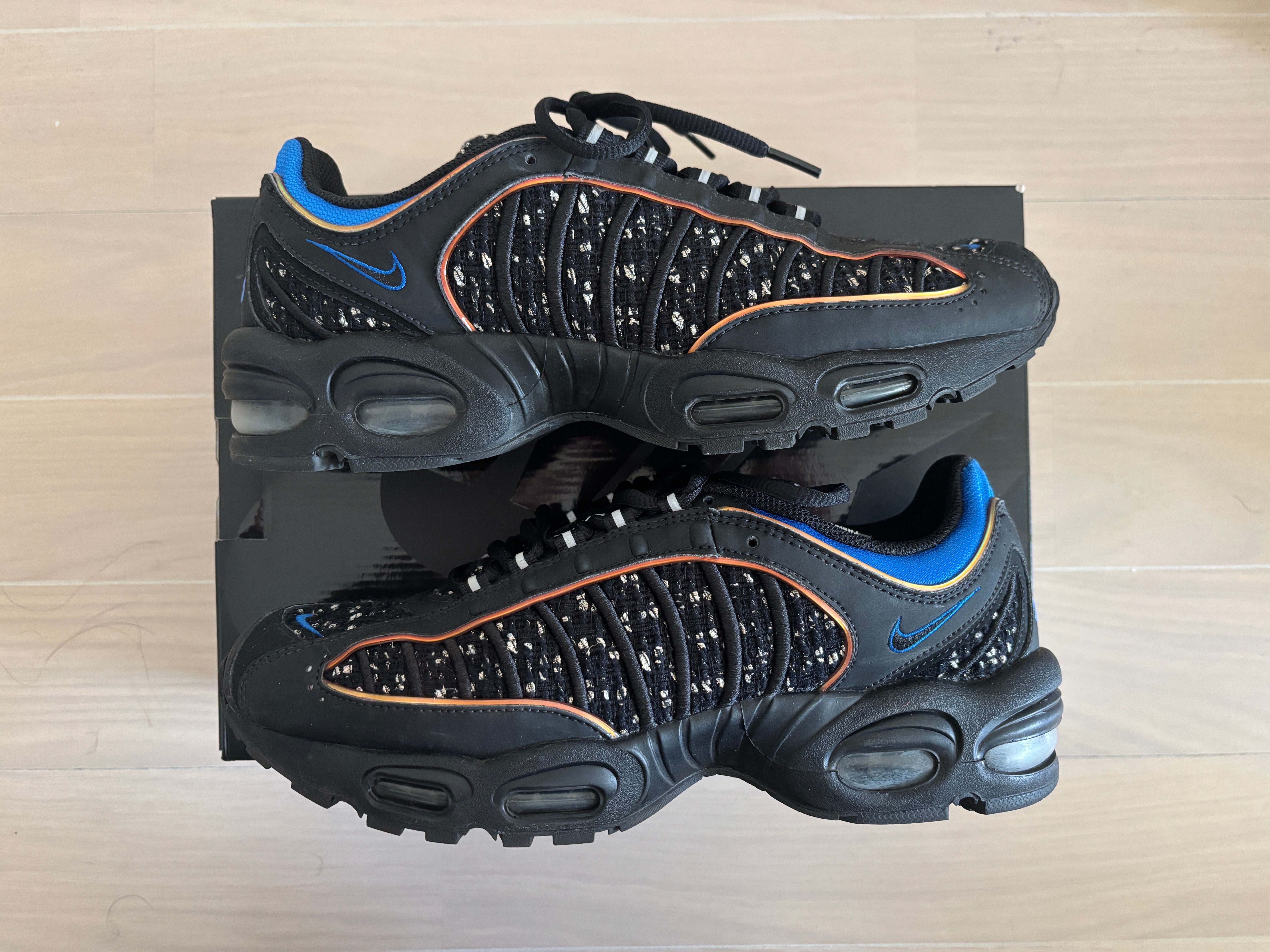 Supreme × Nike Air Max Tailwind 4 "Black"