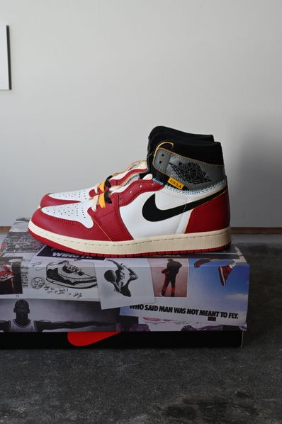 UNION × Nike Air Jordan 1 Retro High OG "Chicago/Shadow"