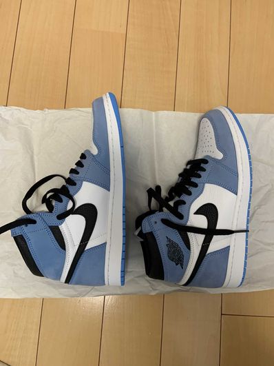 Nike Air Jordan 1 High OG "University Blue"
