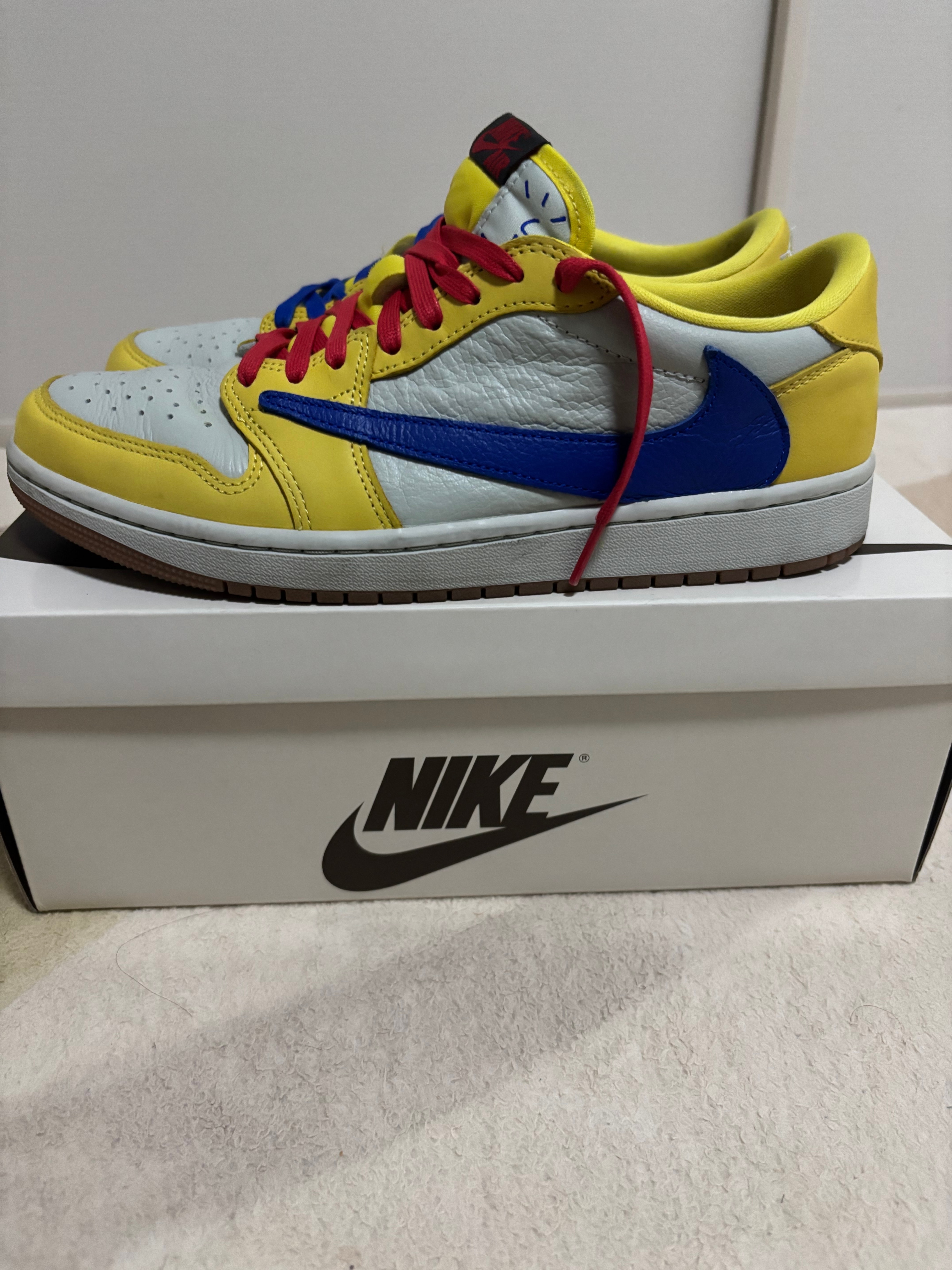 Travis Scott × Nike Women's Air Jordan 1 Retro Low OG "Canary"