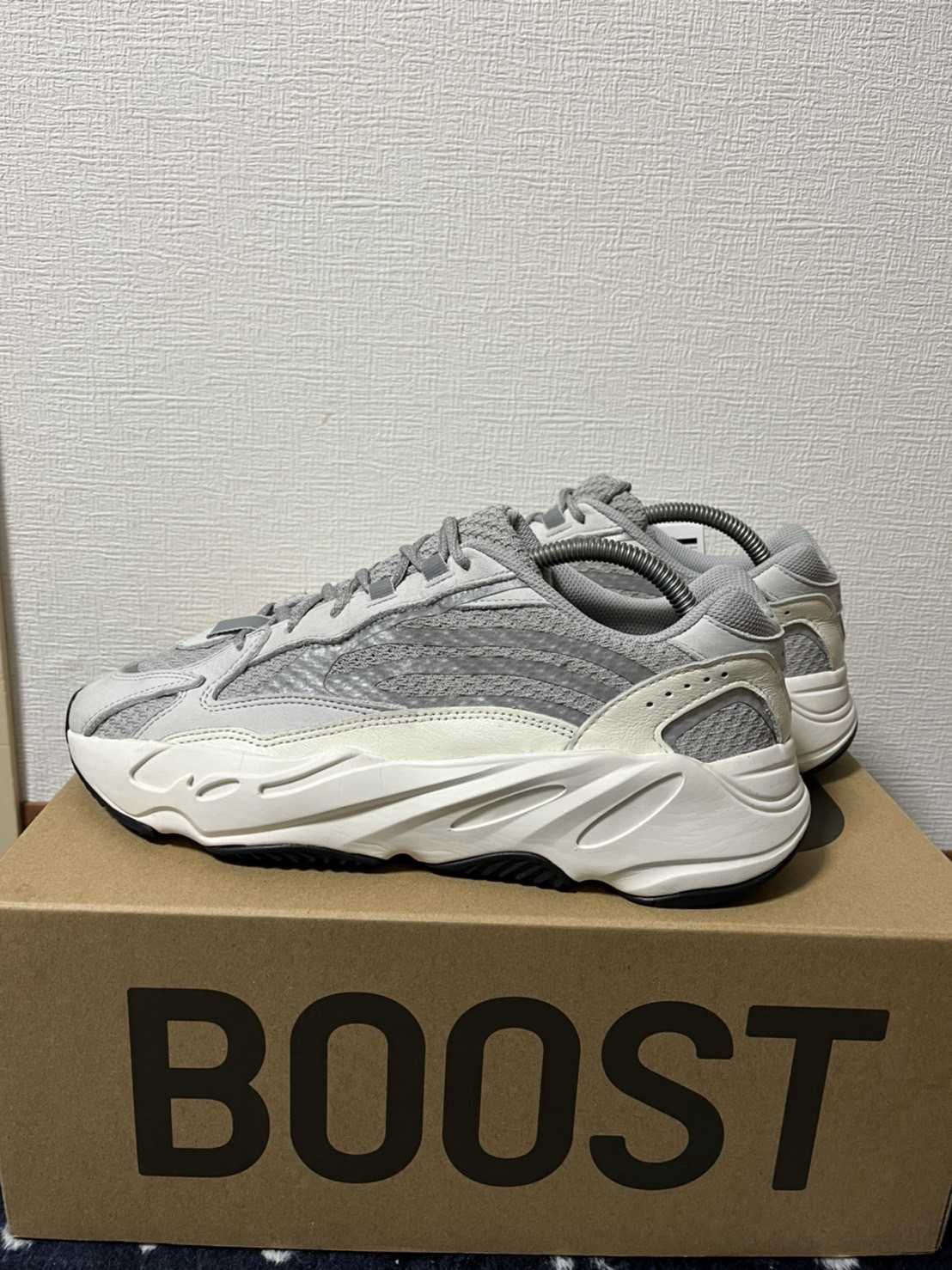 adidas YEEZY Boost 700 V2 "Static"