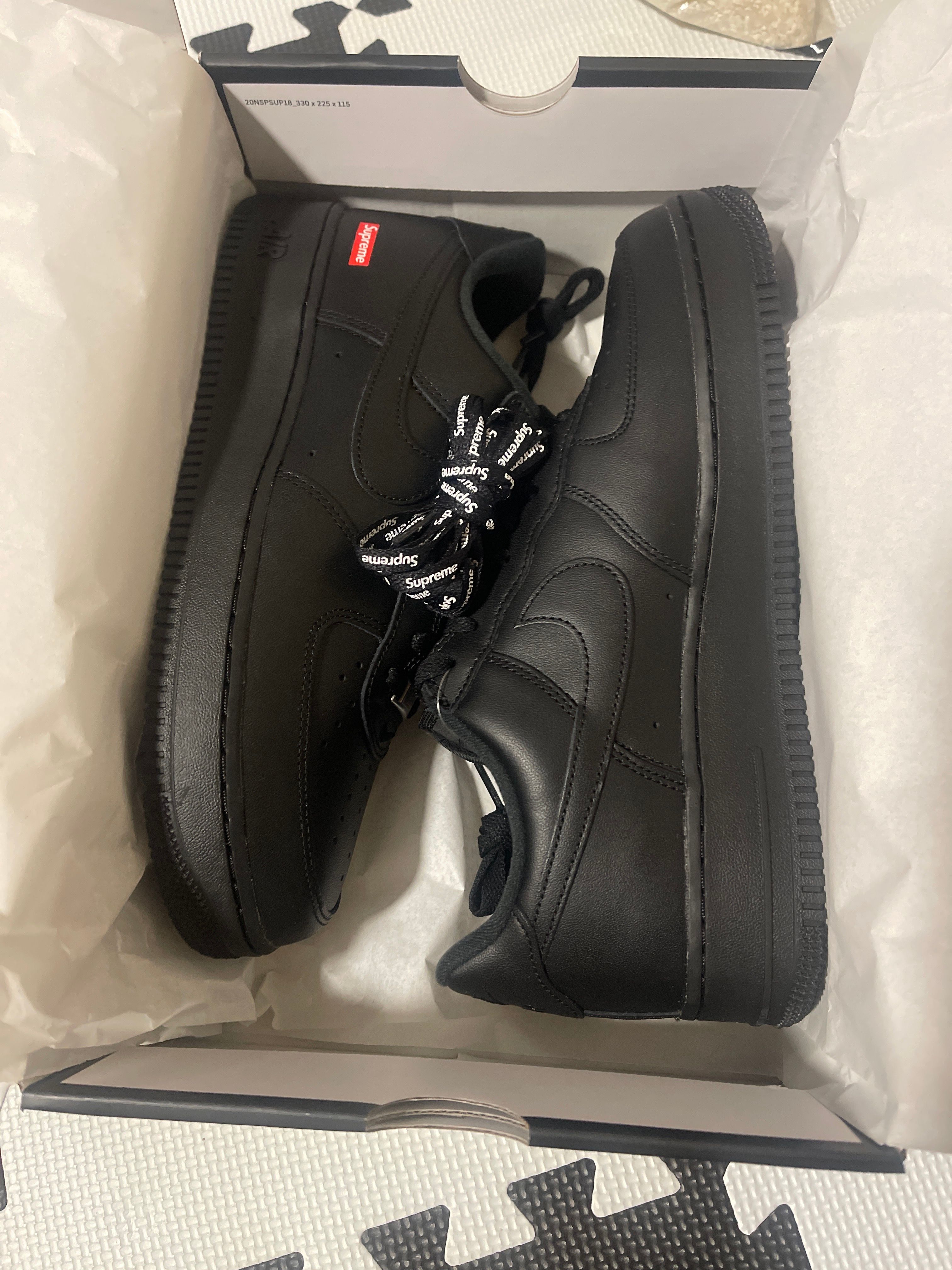 Supreme × Nike Air Force 1 Low "Black"