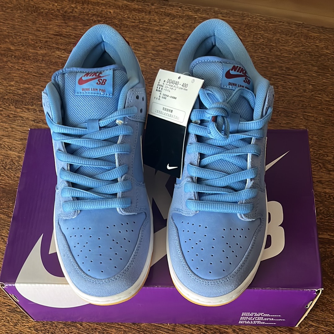 Nike SB Dunk Low Pro "Philadelphia Phillies/Valor Blue and Team Maroon"