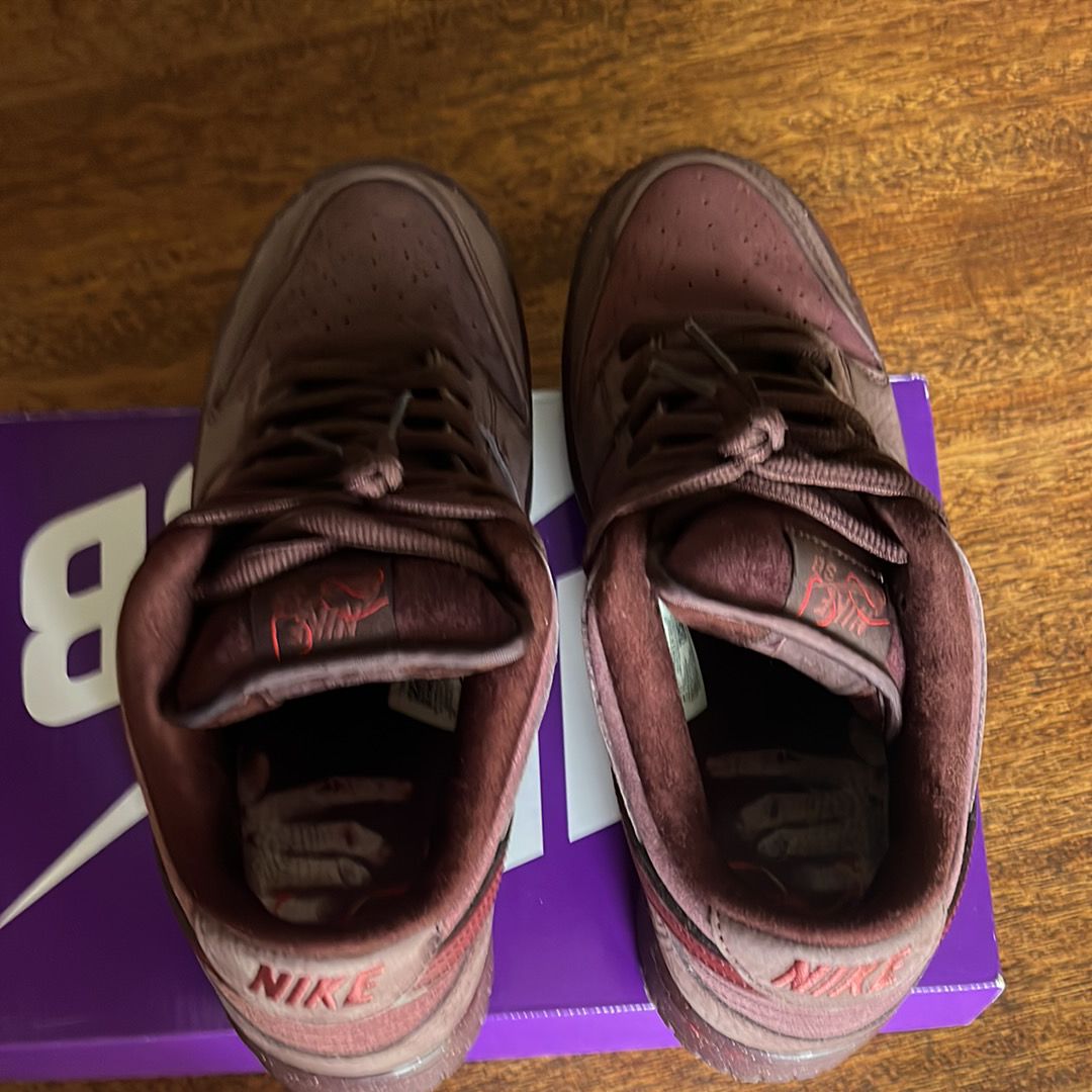 Nike SB Dunk Low PRM City of Love "Burgundy"