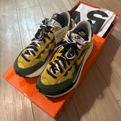 sacai × Nike Vapor Waffle "Tour Yellow/Stadium Green-Sail"