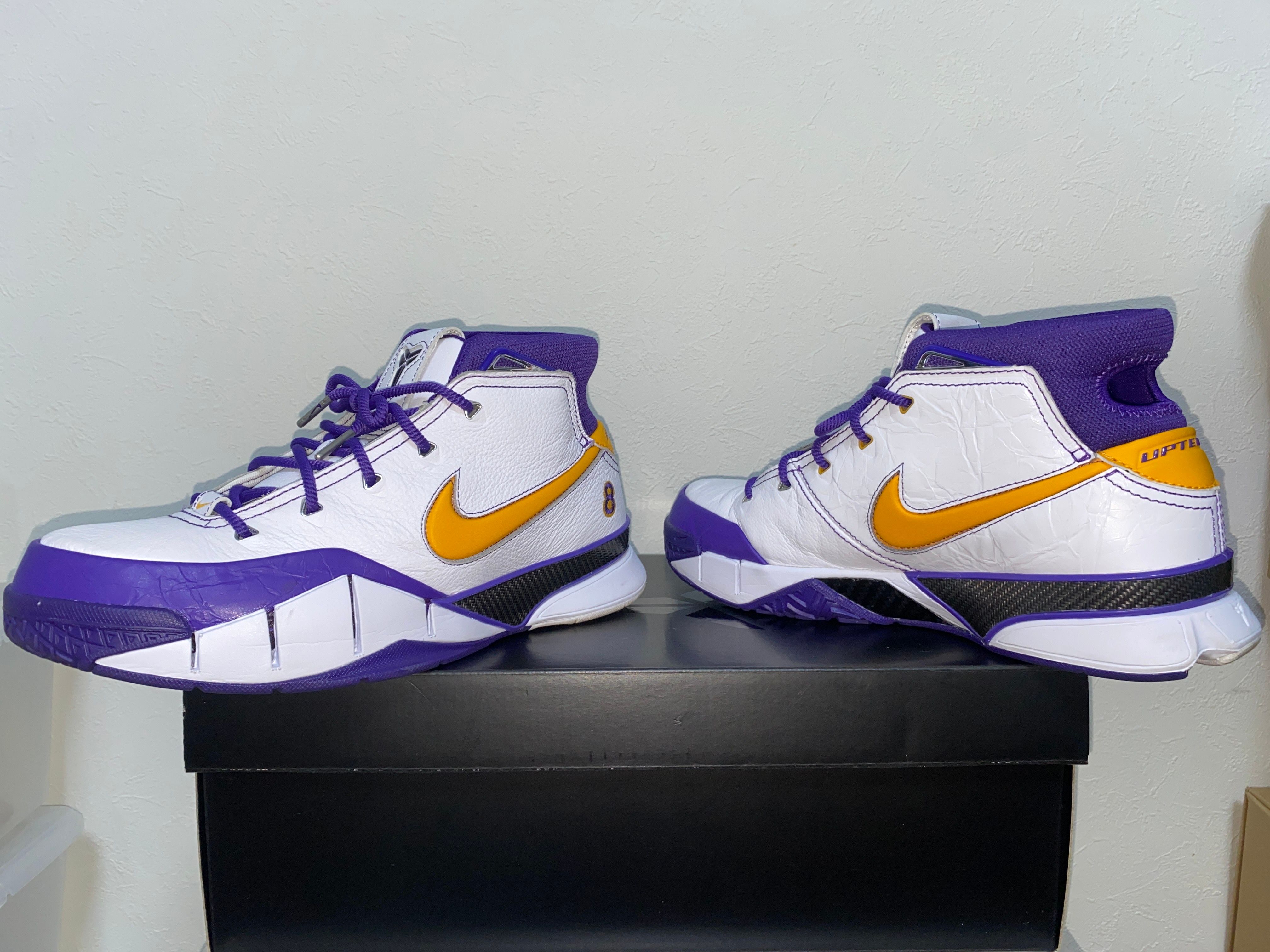 NIKE KOBE PROTRO "THINK 16" (CLOSE OUT)