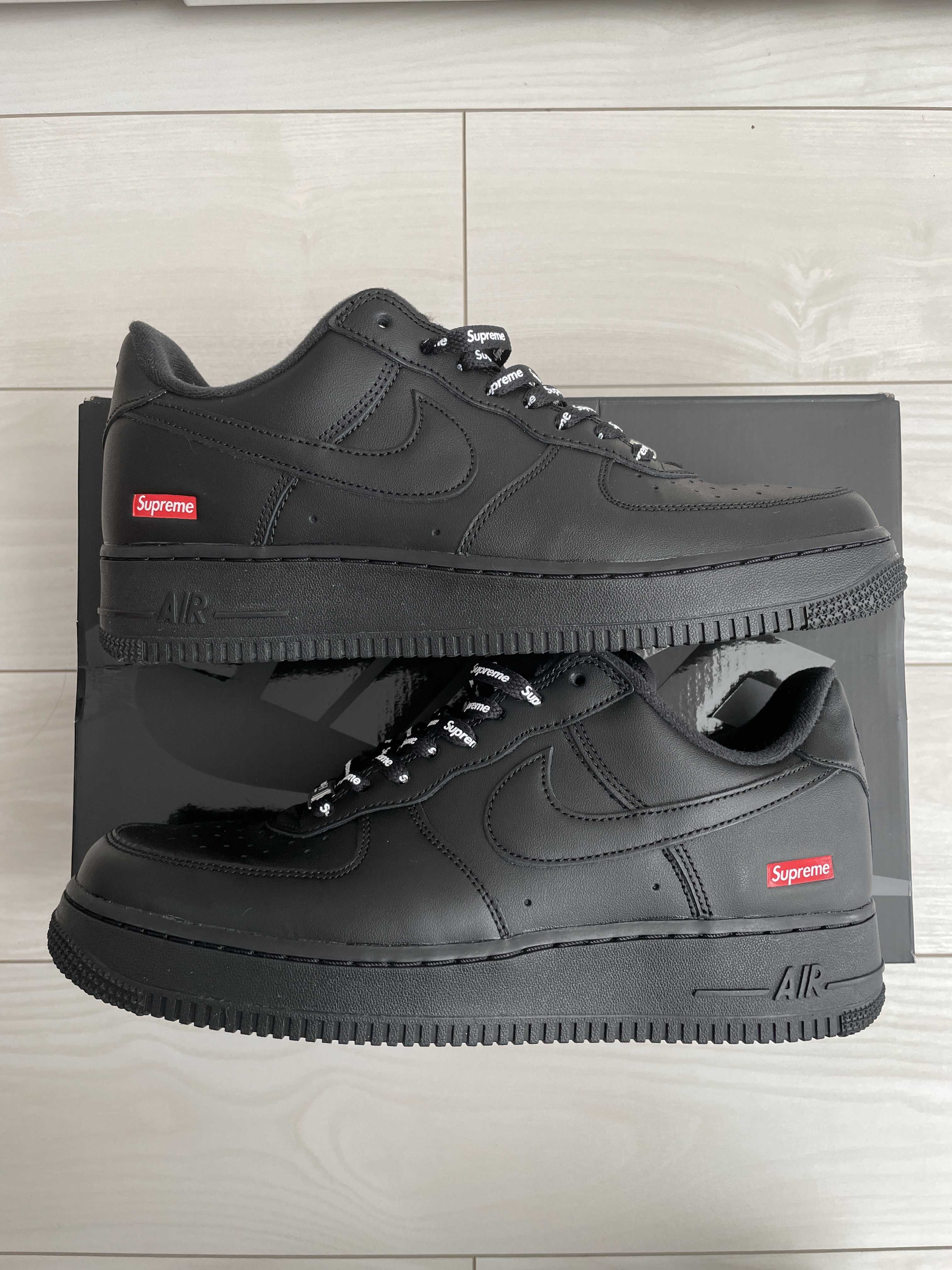 Supreme × Nike Air Force 1 Low "Black"