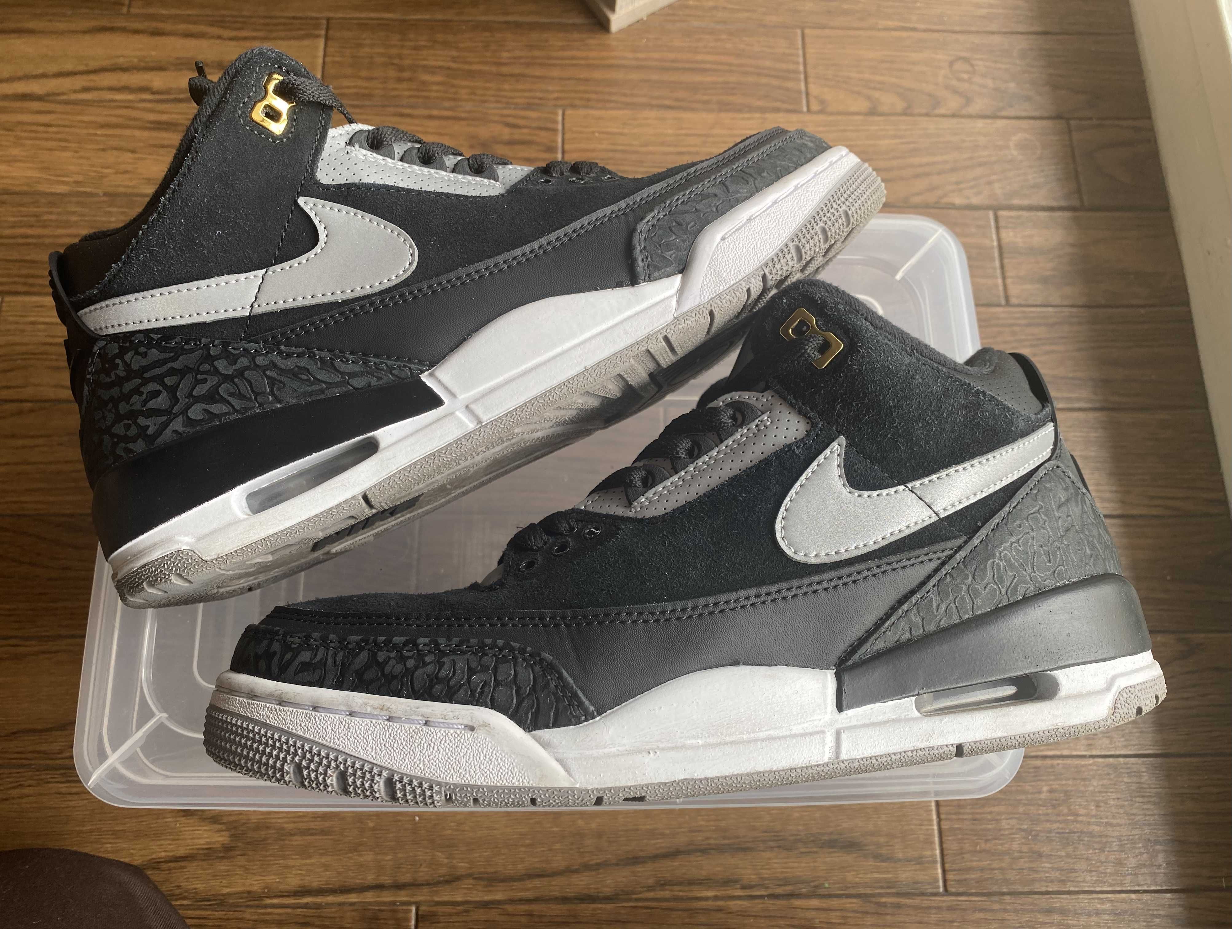 Nike Air Jordan 3 Retro Tinker "Black/Cement Grey"