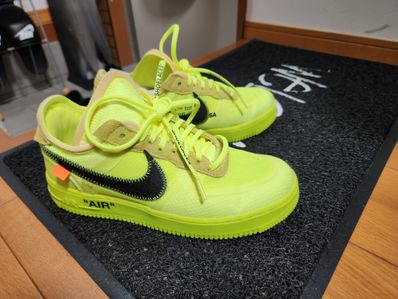 Off-White × Nike Air Force 1 Low "Volt"