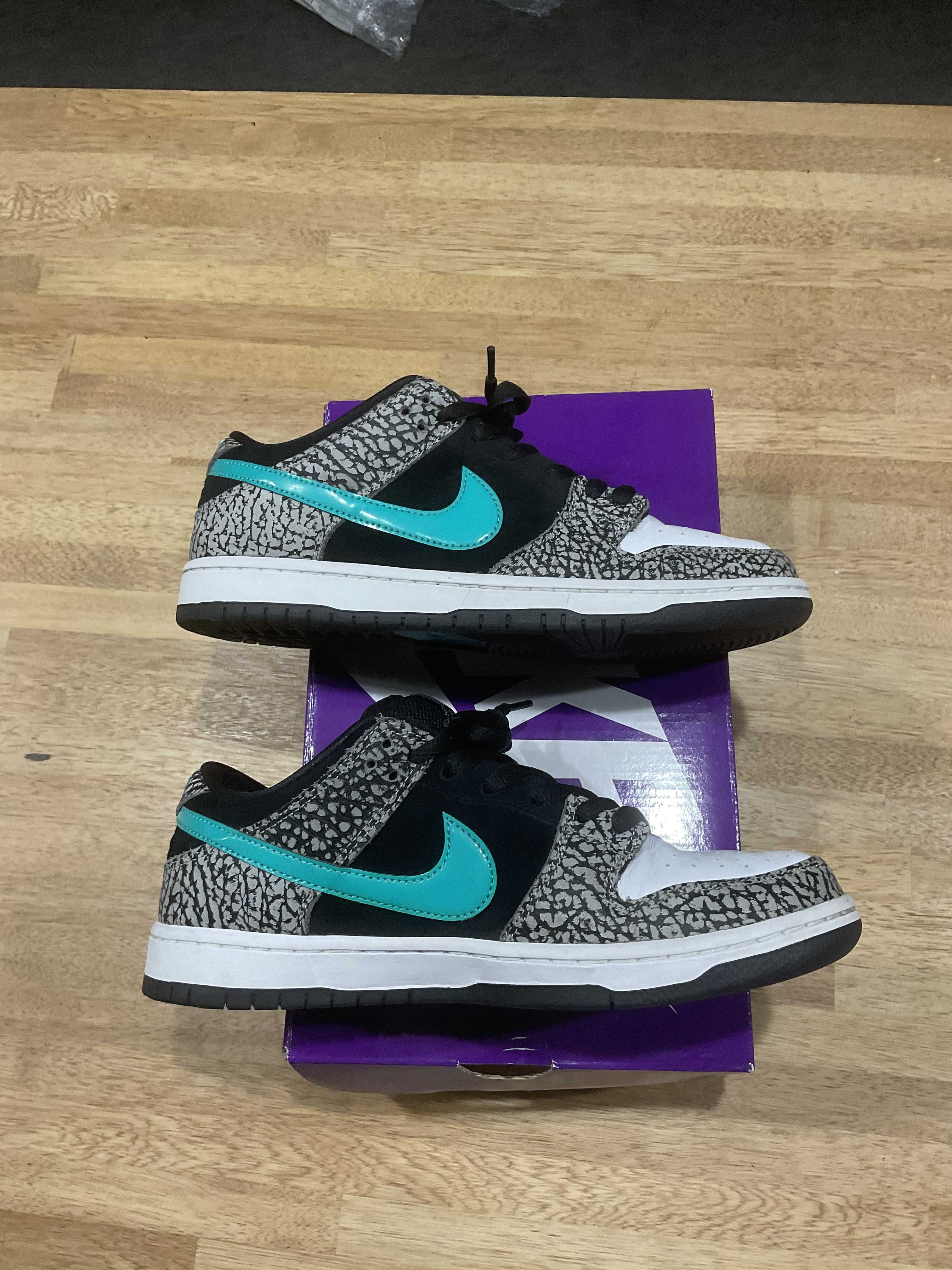 Nike SB Dunk Low "Elephant/Safari"