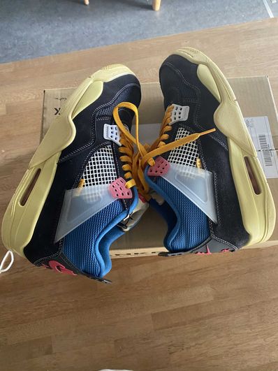 UNION × Nike Air Jordan 4 "Off Noir"