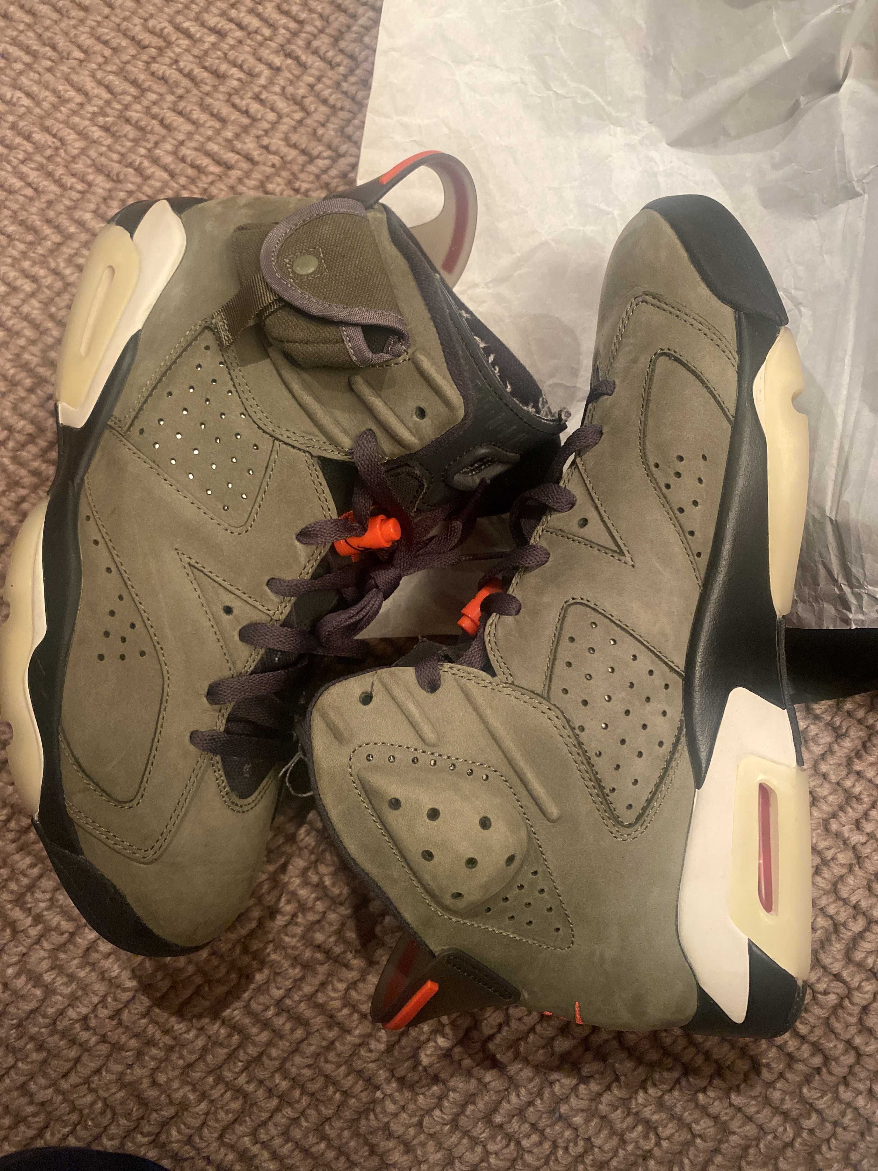 Travis Scott × Nike Air Jordan 6 Retro "Medium Olive"