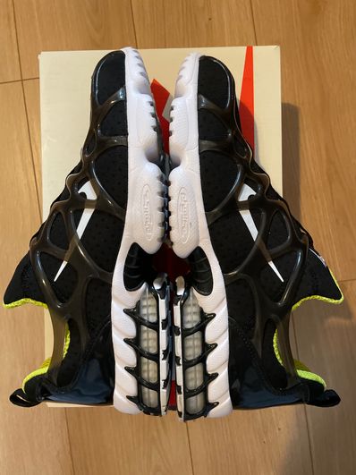 Stussy x Nike Air Zoom Kukini "Black/White/Bright Cactus"